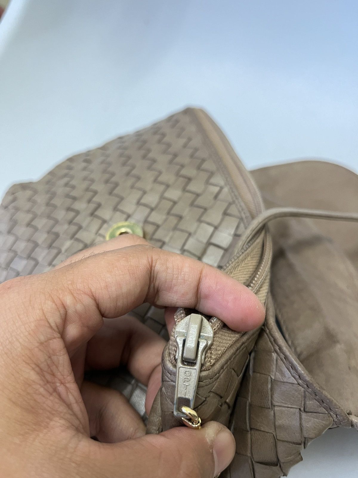 Japanese Brand Bottega Veneta Inspired Opti Zip Size ONE SIZE - 9 Thumbnail