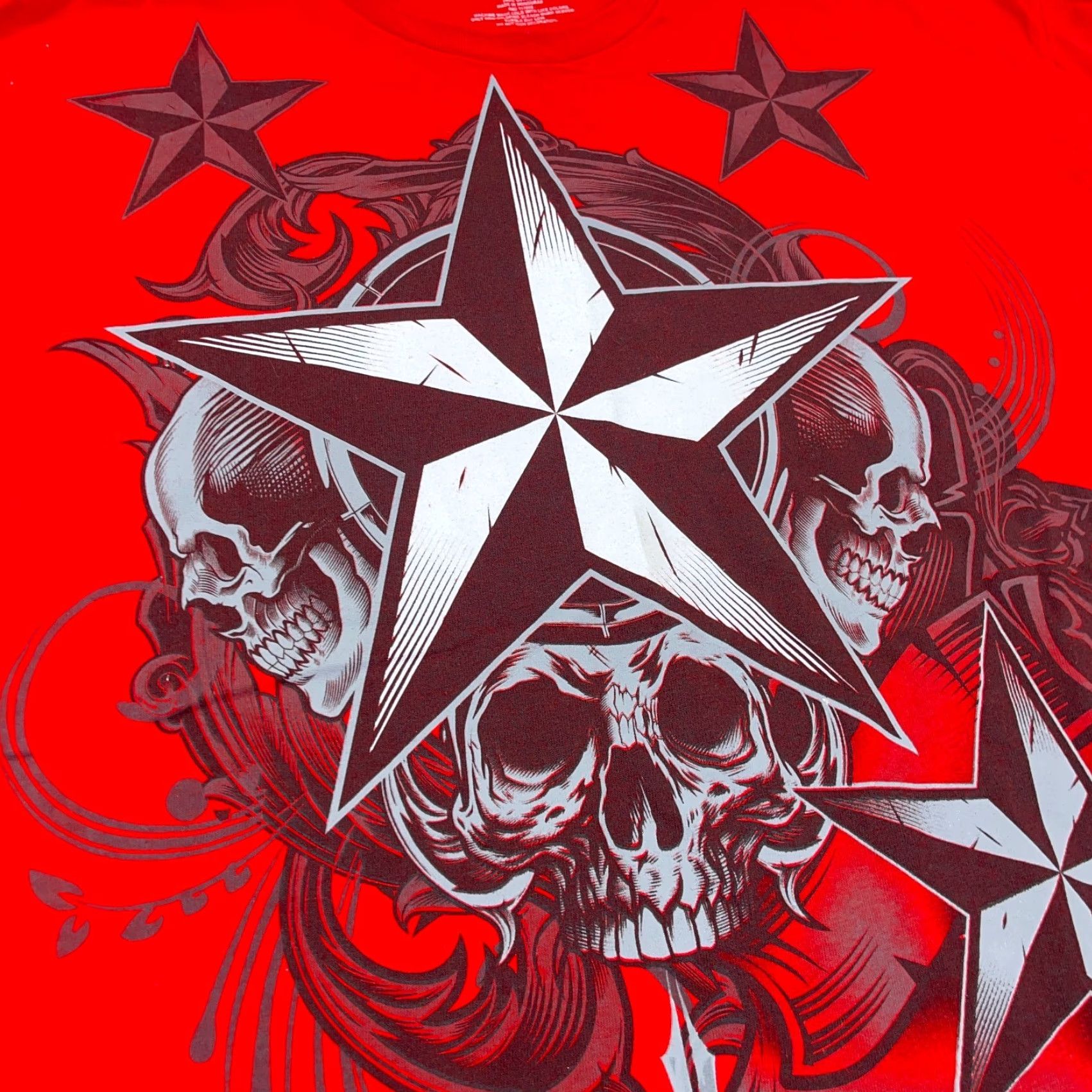 Vintage VINTAGE Hybrid Shirt Men XL Red Graphic Print Skull Tattoo Cyber Punk Retro 2010s Size US XL / EU 56 / 4 - 2 Thumbnail