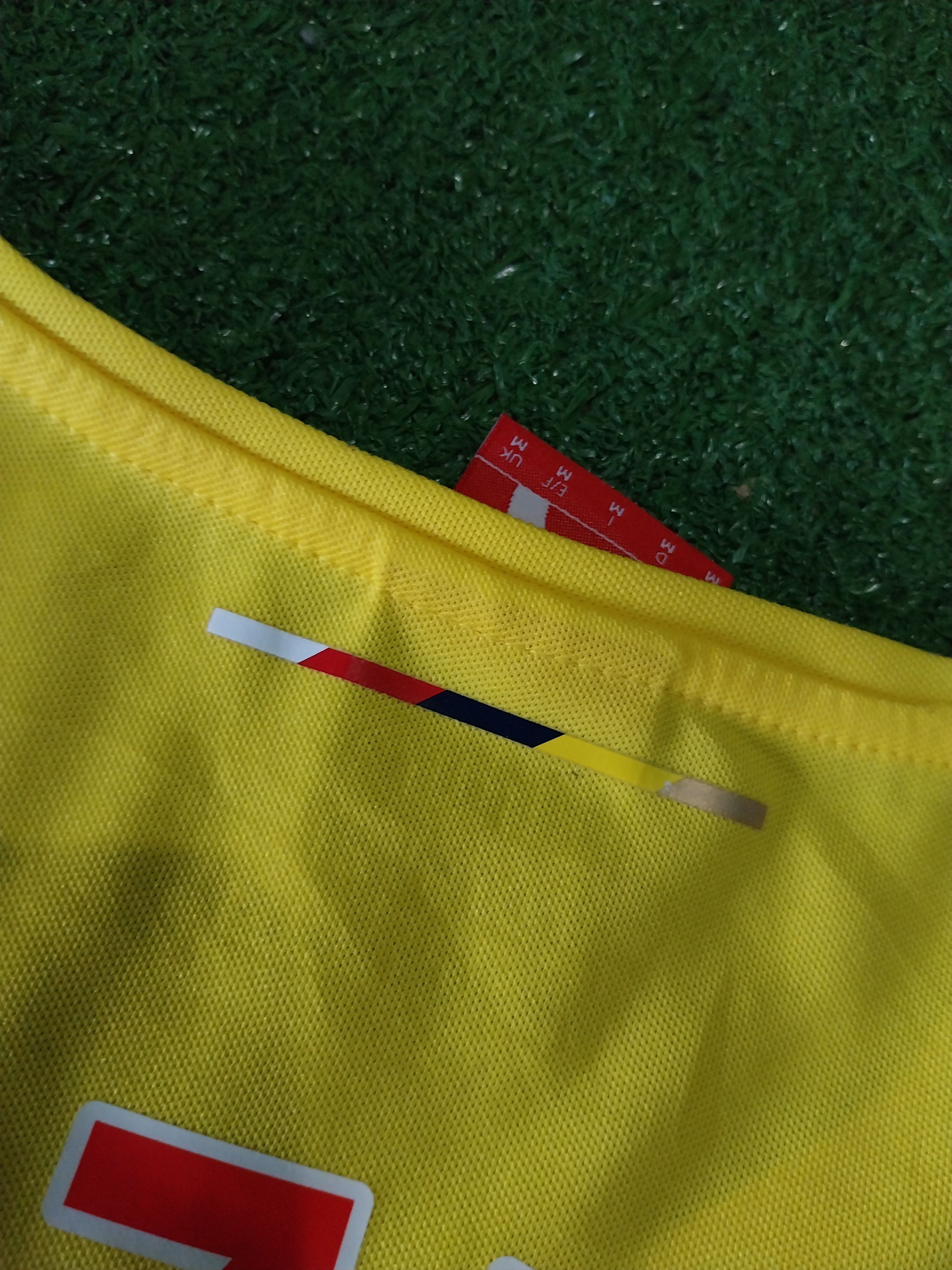 Puma Arsenal away 2014/2015 özil jersey football Size US M / EU 48-50 / 2 - 11 Thumbnail