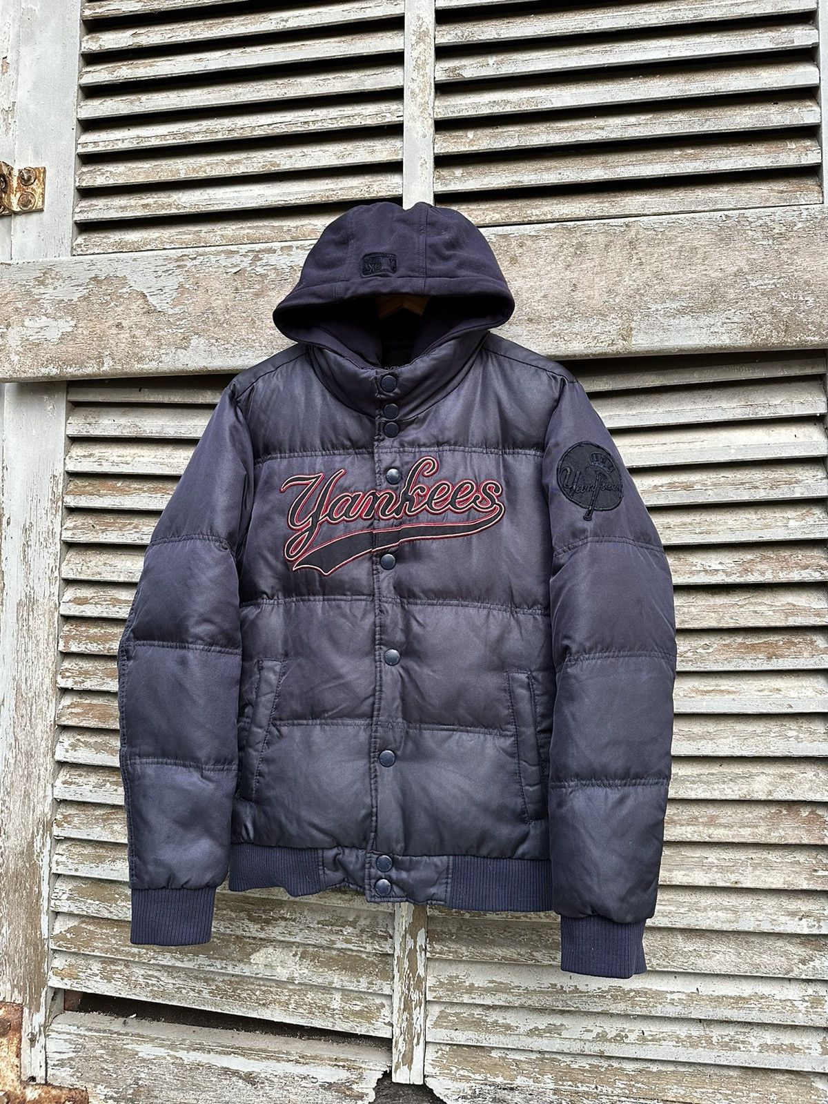 Japanese Brand ⚾️NewYork Yankees Bubble Puffer Hooded Jacket Size US M / EU 48-50 / 2 - 5 Thumbnail