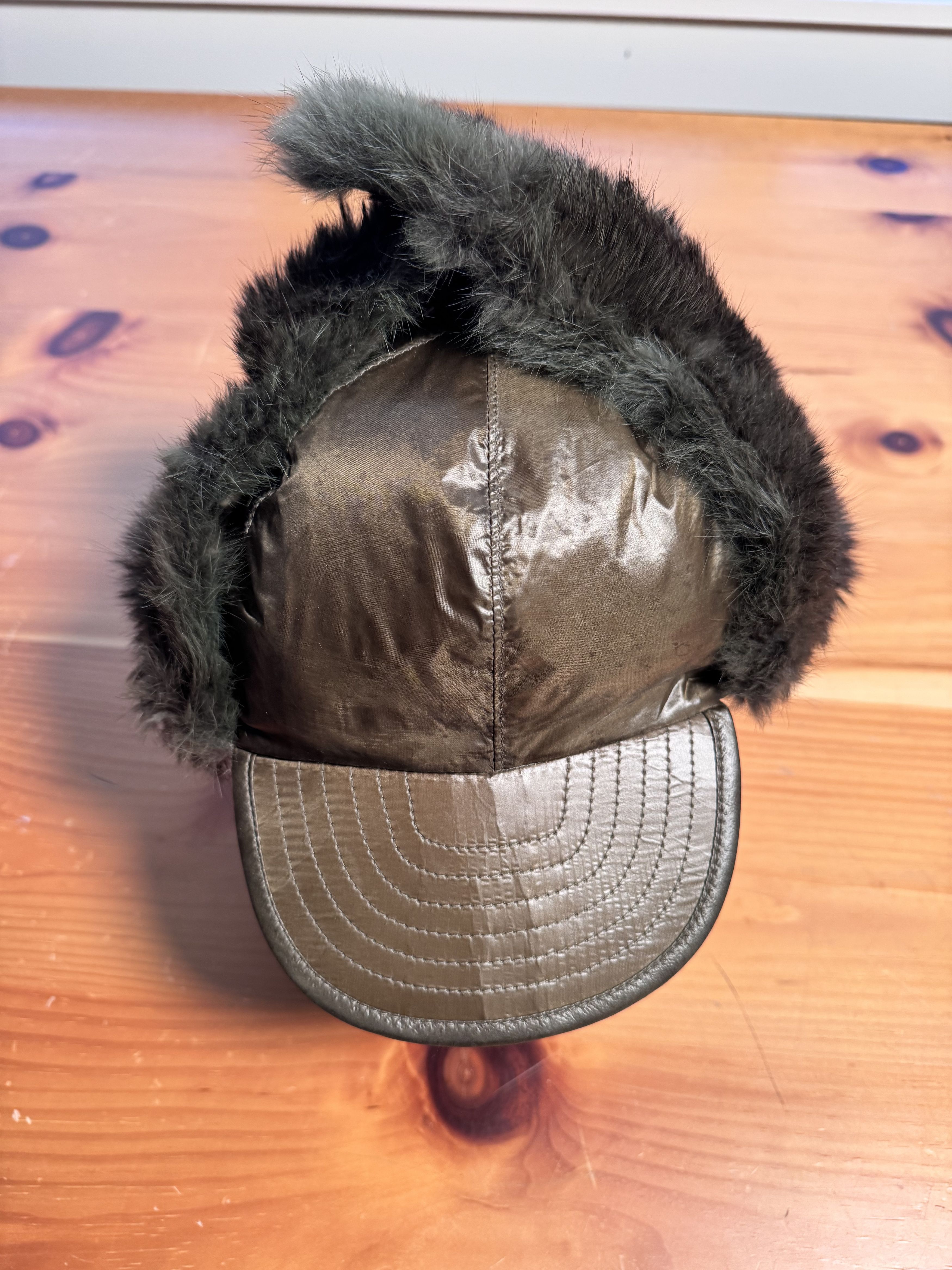 Takahiromiyashita The Soloist. Runway Takahiromiyashita The Soloist Ear flap brim fur hat Size ONE SIZE - 6 Thumbnail