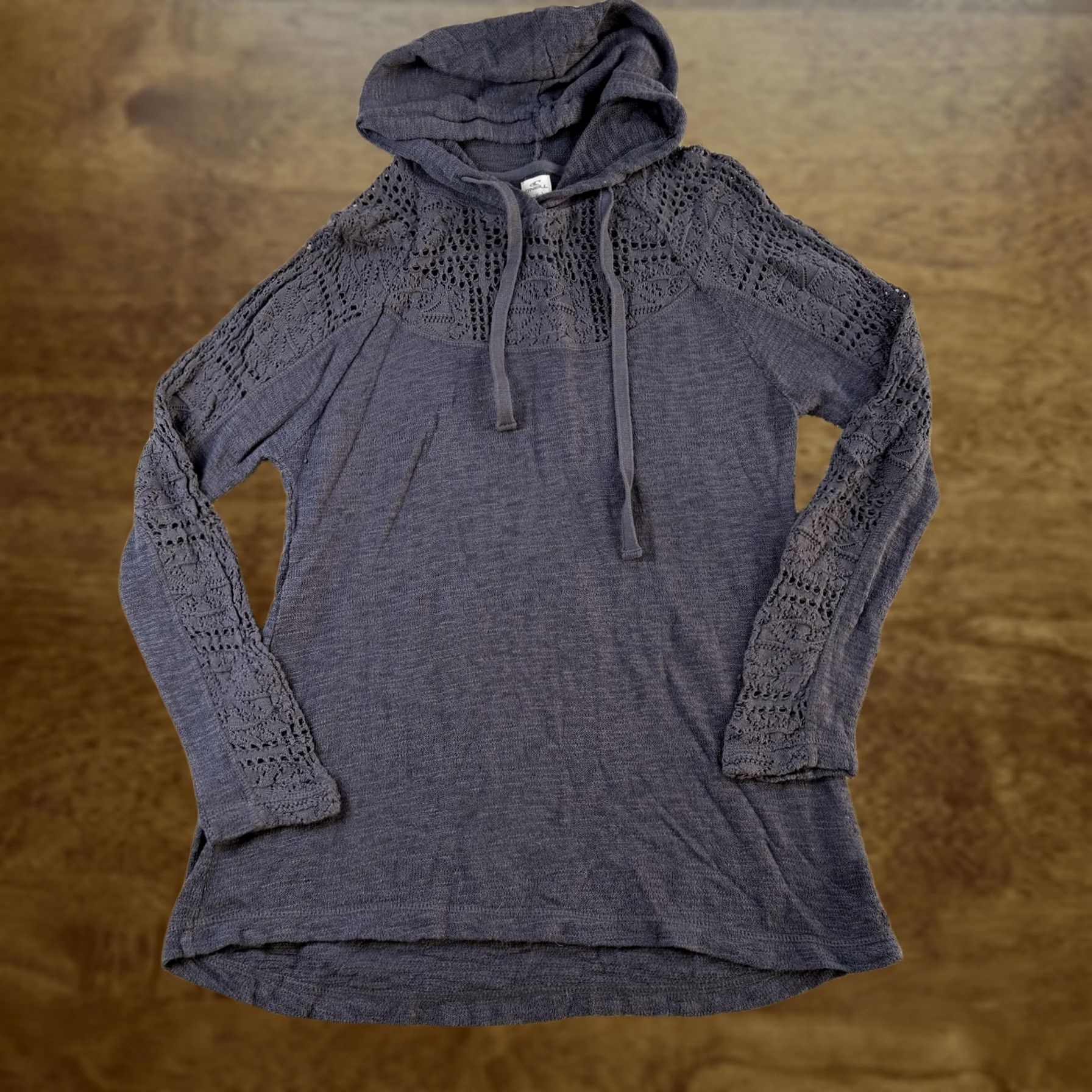 O'Neill O'Neill Womens Medium Gray Hooded Crochet Knit Lightweight Pullover Sweater Size M / US 6-8 / IT 42-44 - 1 Thumbnail