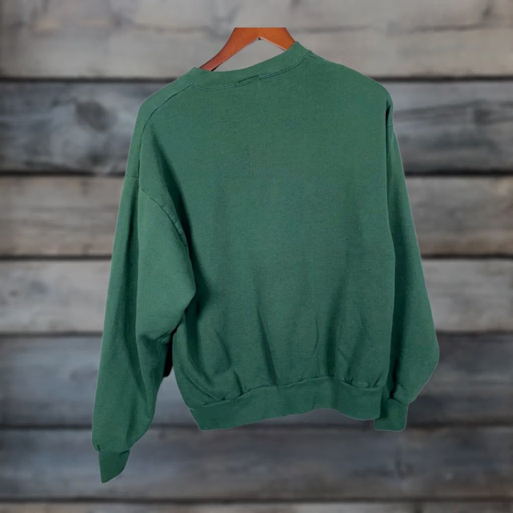 Mickey & Co. VINTAGE Mickey & Co. Sweatshirt Adult Large Green 50/50 Embroidered Mickey Mouse VTG Crew Neck Long Sleeve Pullover Regular Fit Men’s Boys? Size US L / EU 52-54 / 3 - 1 Thumbnail