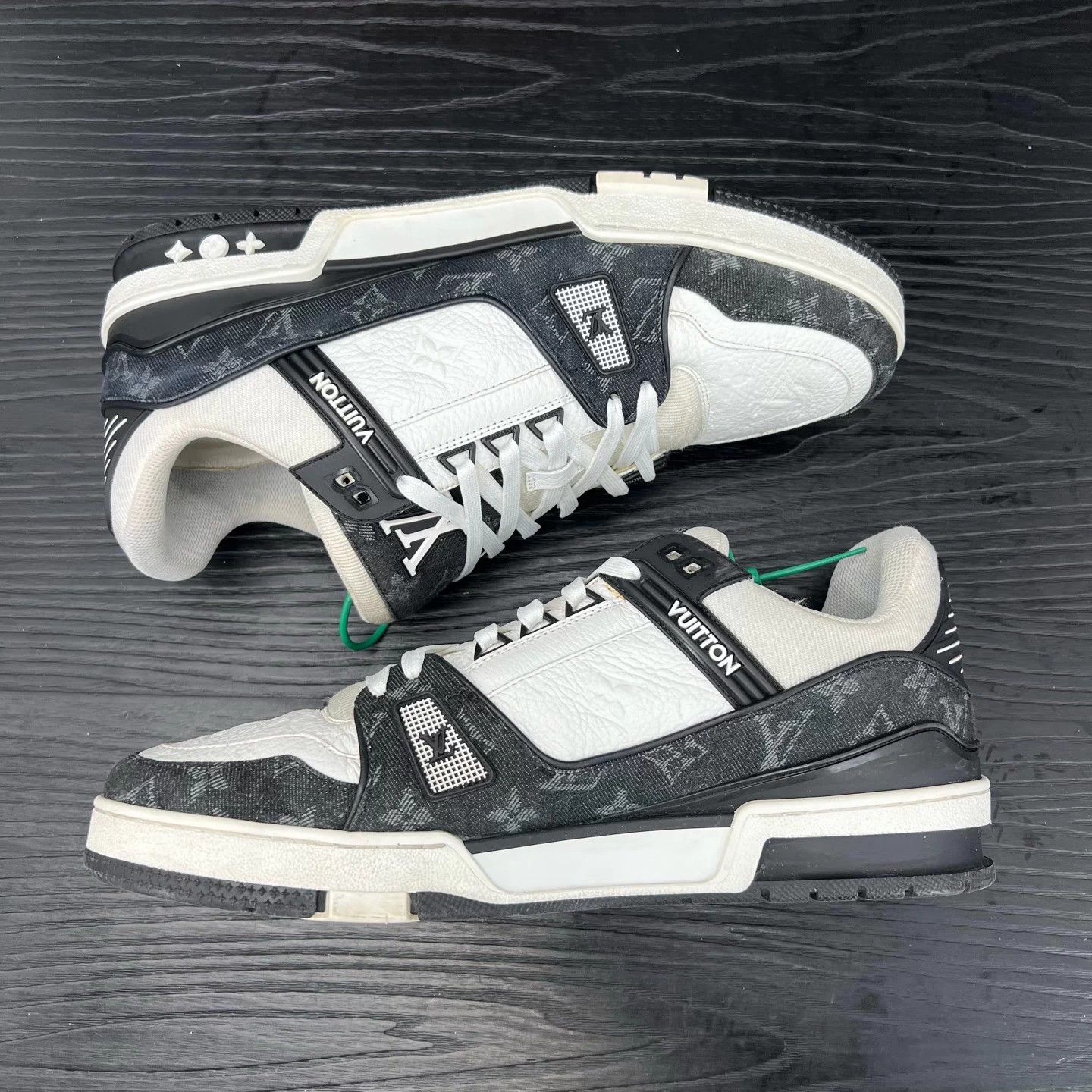 Louis Vuitton LV Trainer Black & White 10 New Size US 11 / EU 44 - 3 Thumbnail