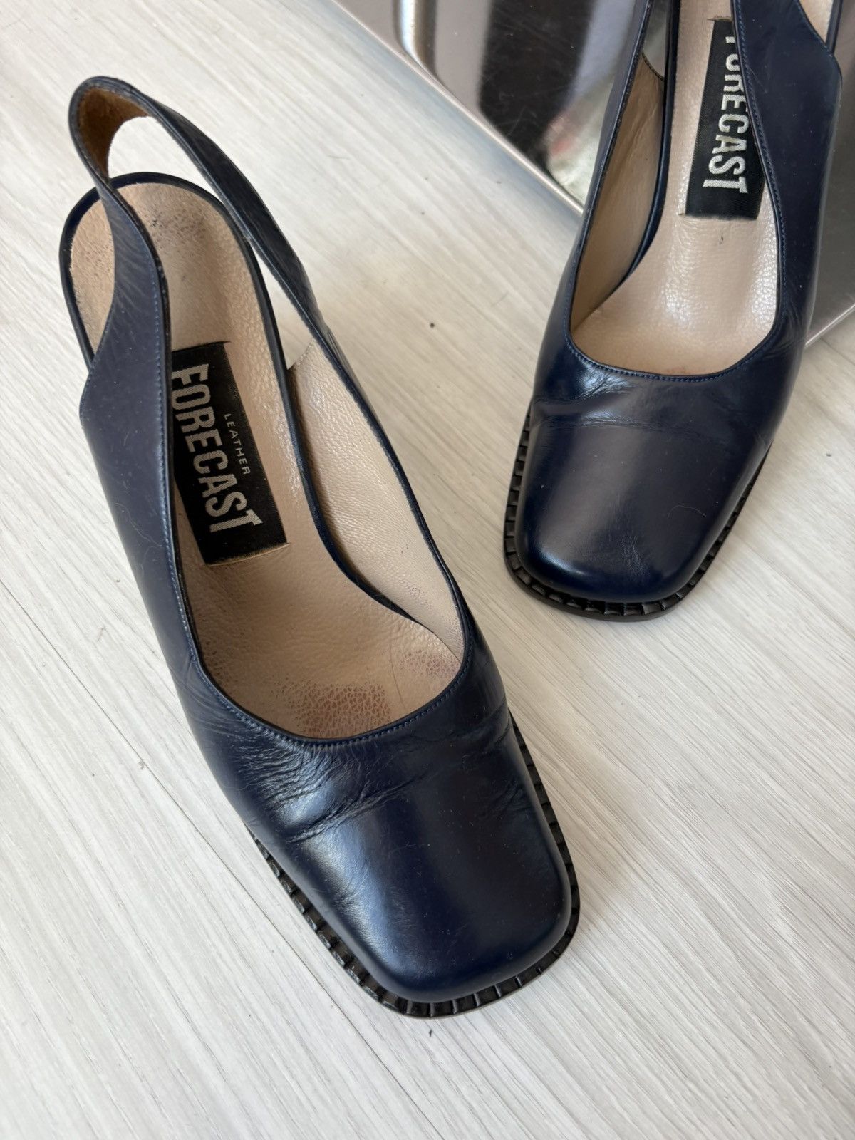 Vintage Forecast leather heels Size US 7 / IT 37 - 14 Thumbnail