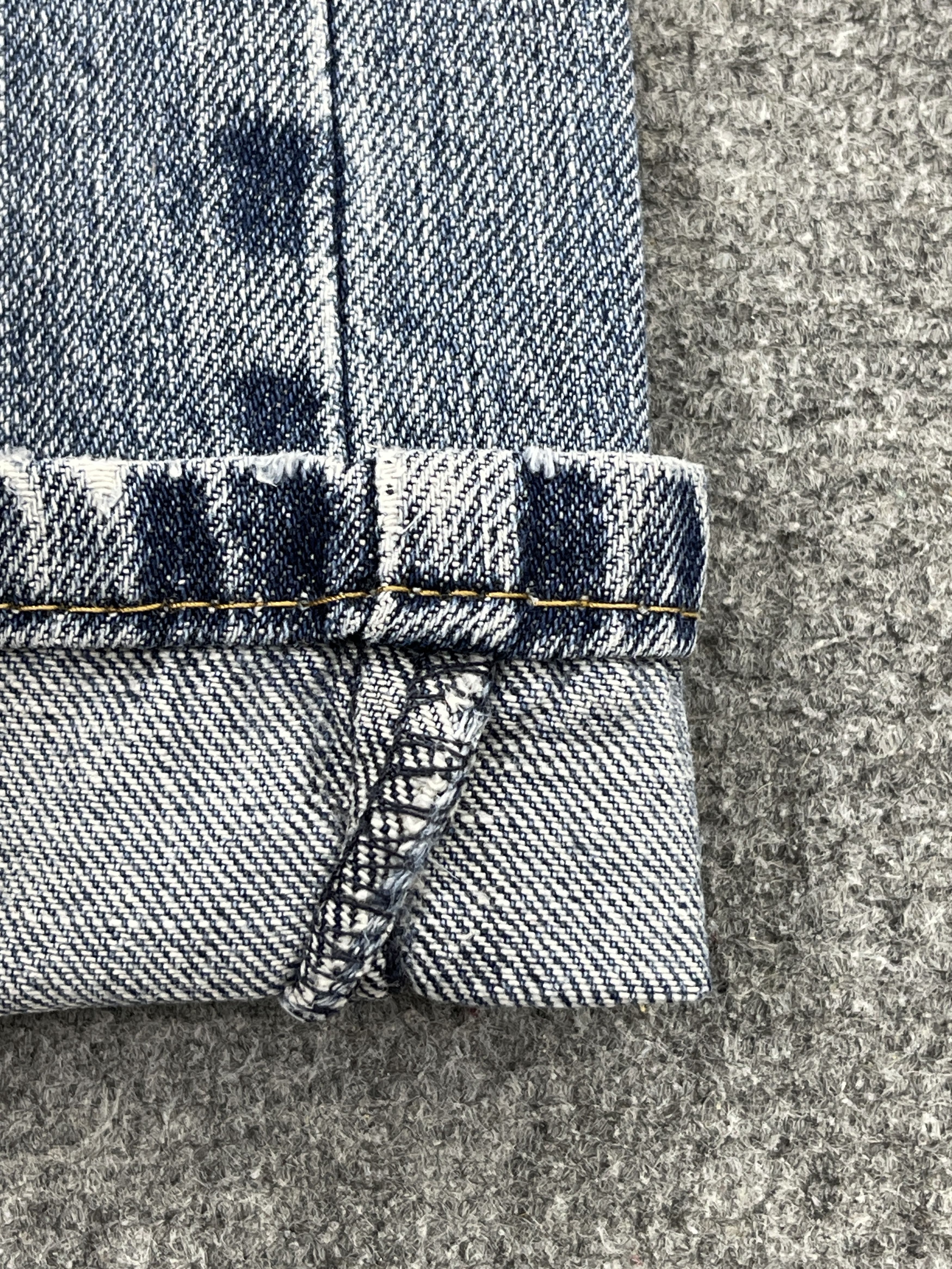 Levi's × Vintage Light Washed Vintage Levis 559 Jeans DP2505 Size US 33 - 12 Thumbnail