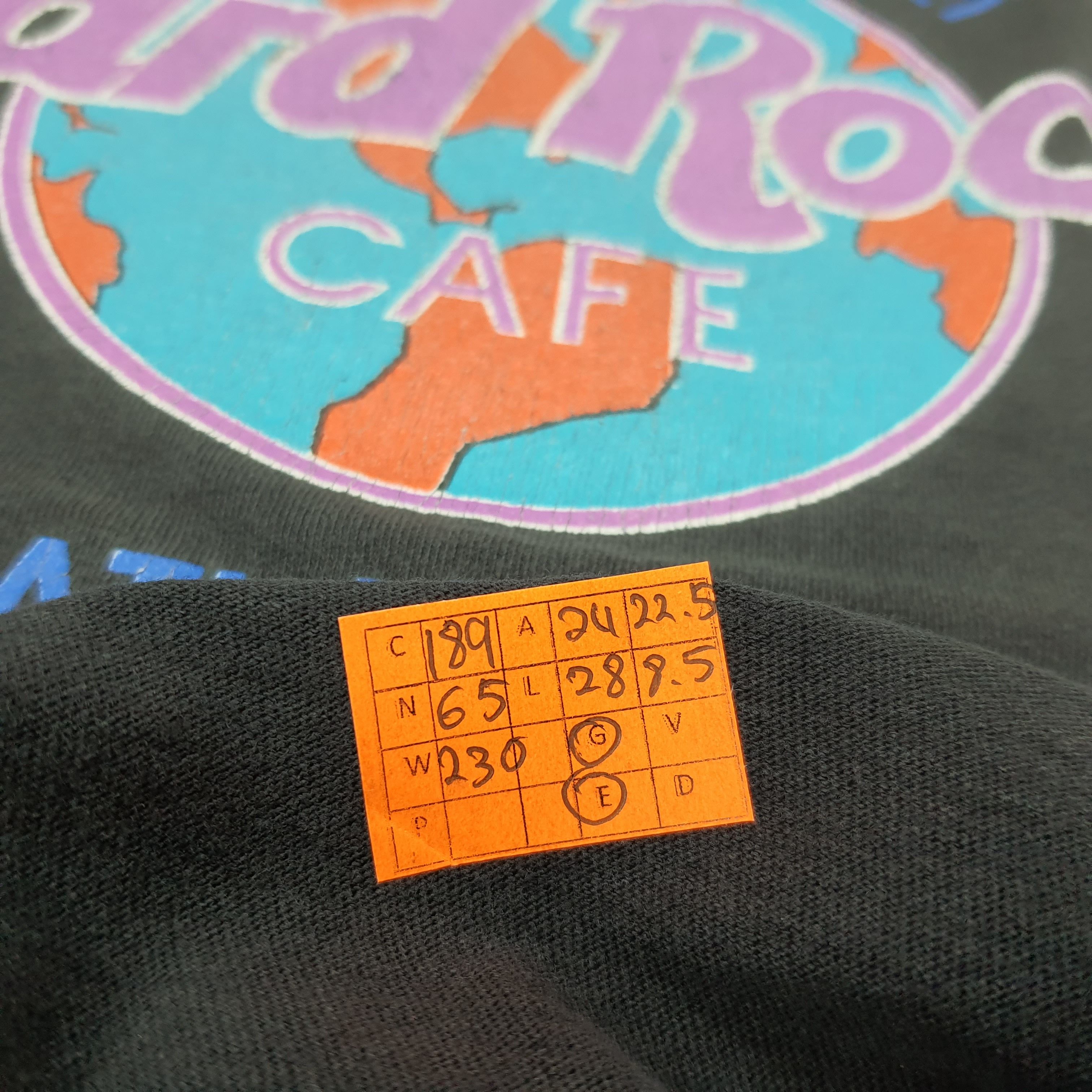 Hard Rock Cafe × Vintage Vintage Hard Rock Cafe Atlanta Save The Planet Tshirt Size US XL / EU 56 / 4 - 7 Thumbnail