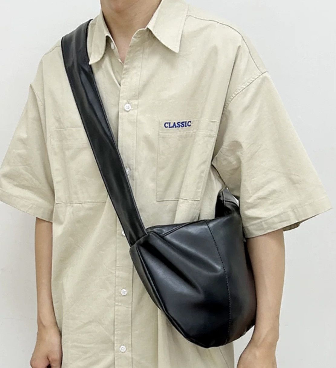 Japanese Brand Retro y2k fashion pu leather ruched strap shoulder hobo bag Size ONE SIZE - 2 Thumbnail