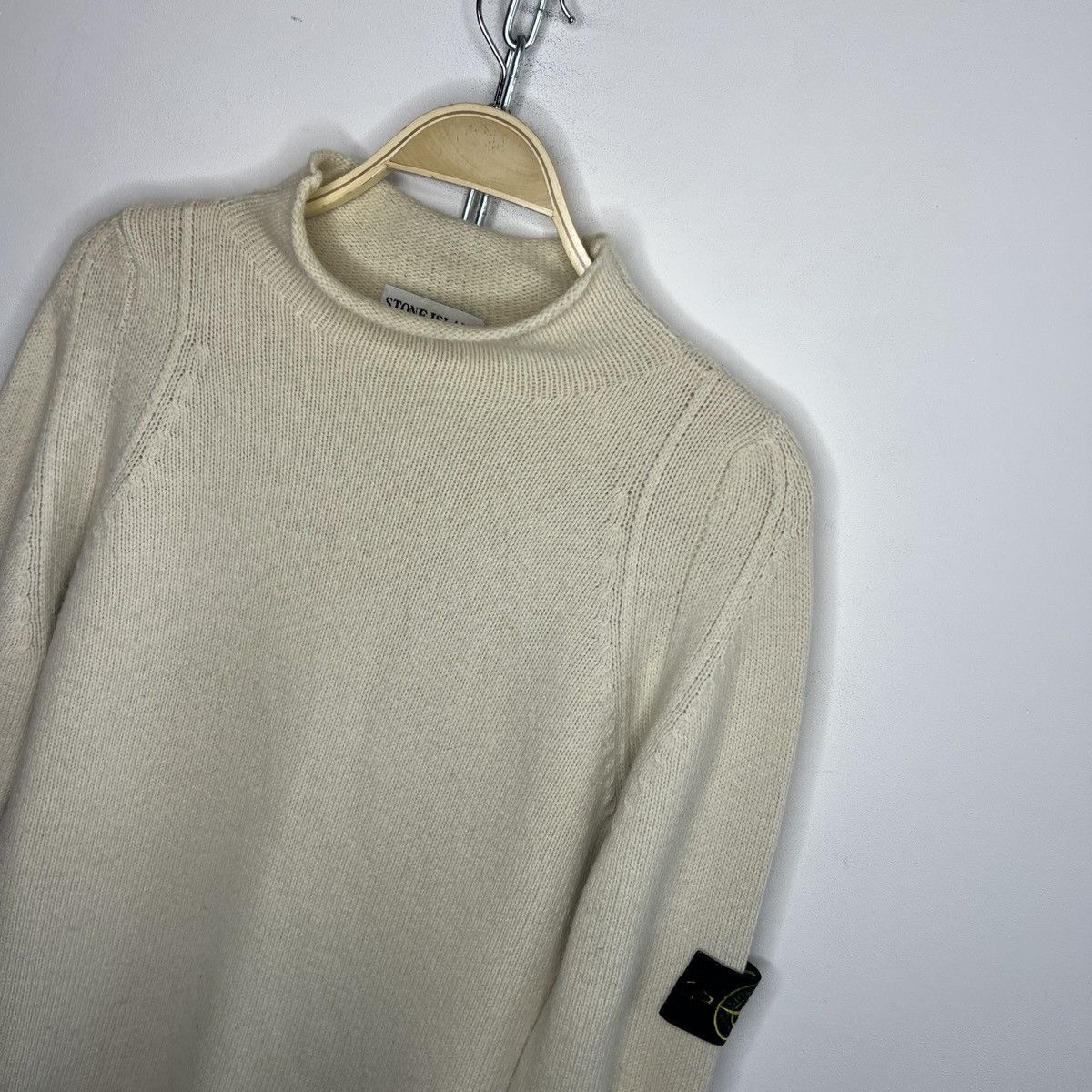 Stone Island Vintage Stone Island Jumper Sweater Knit Wool Beige Badge Size US M / EU 48-50 / 2 - 4 Thumbnail