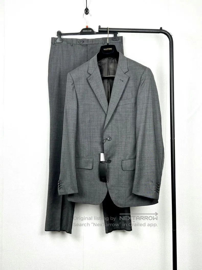 Valentino Valentino Men's Gray Wool Suit. Size US XL / EU 56 / 4 - 2 Thumbnail