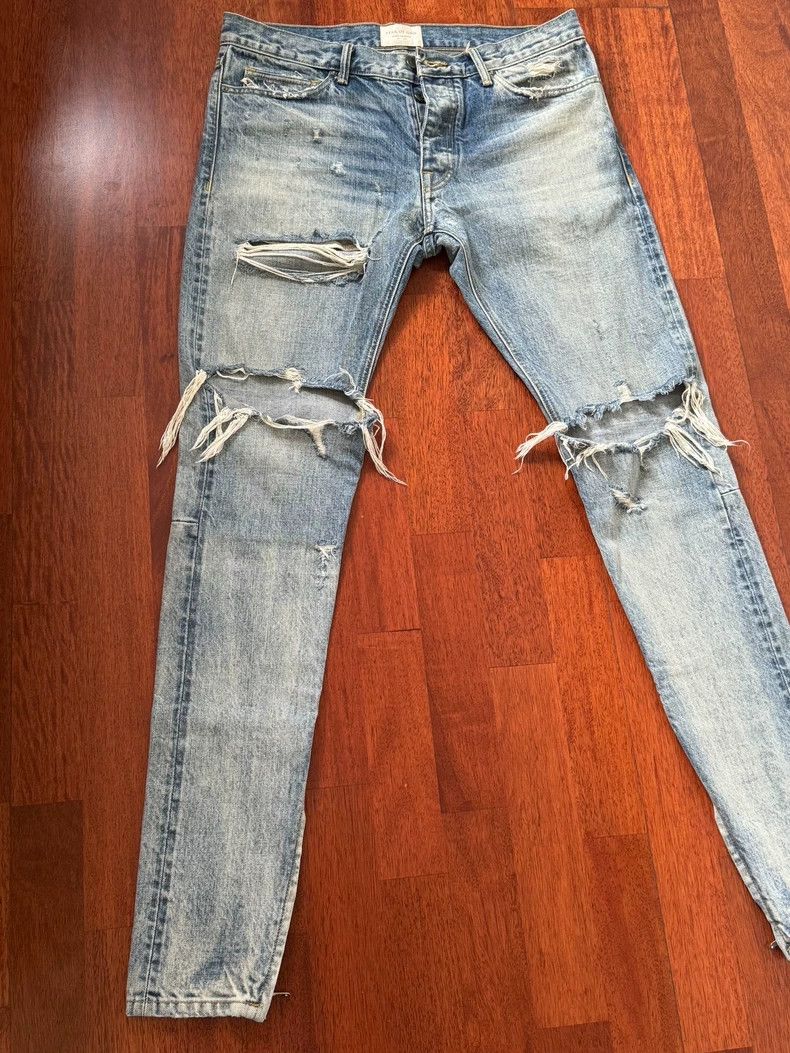 Fear of God Fear of God Co-branded limited blue jeans Size US 32 / EU 48 - 2 Thumbnail