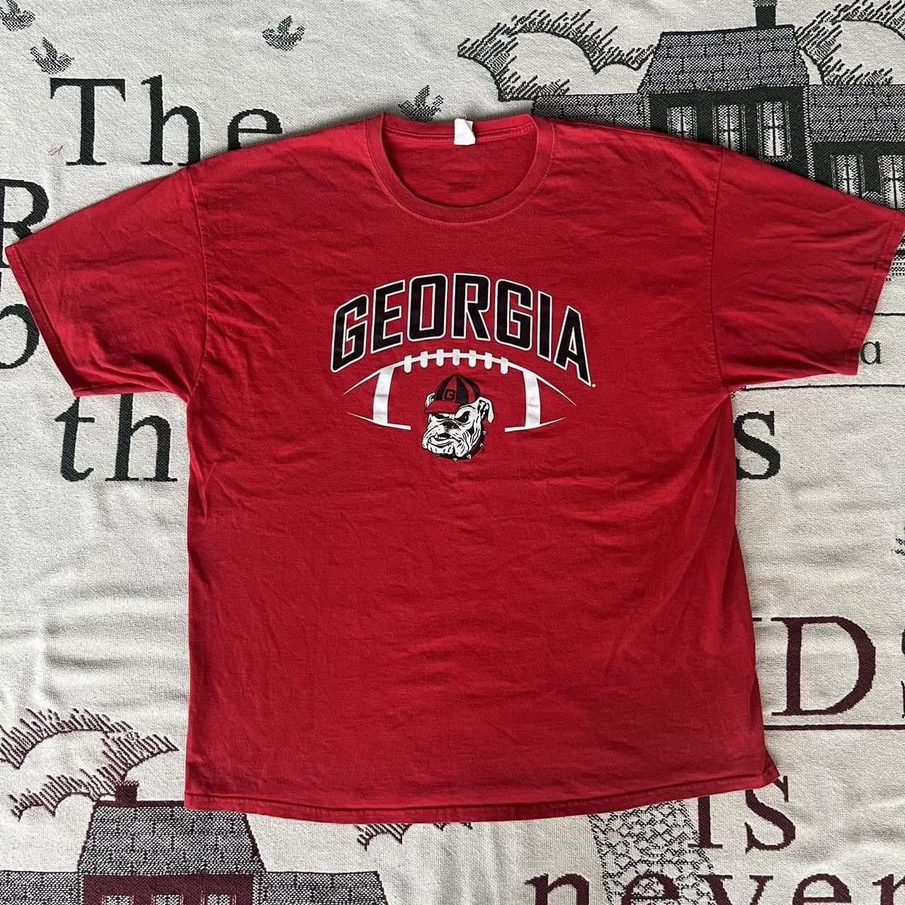Vintage Crazy Vintage Y2K/2000s University of Georgia Bulldogs Football Essential Red Graphic Shirt! Size US XXL / EU 58 / 5 - 1 Thumbnail