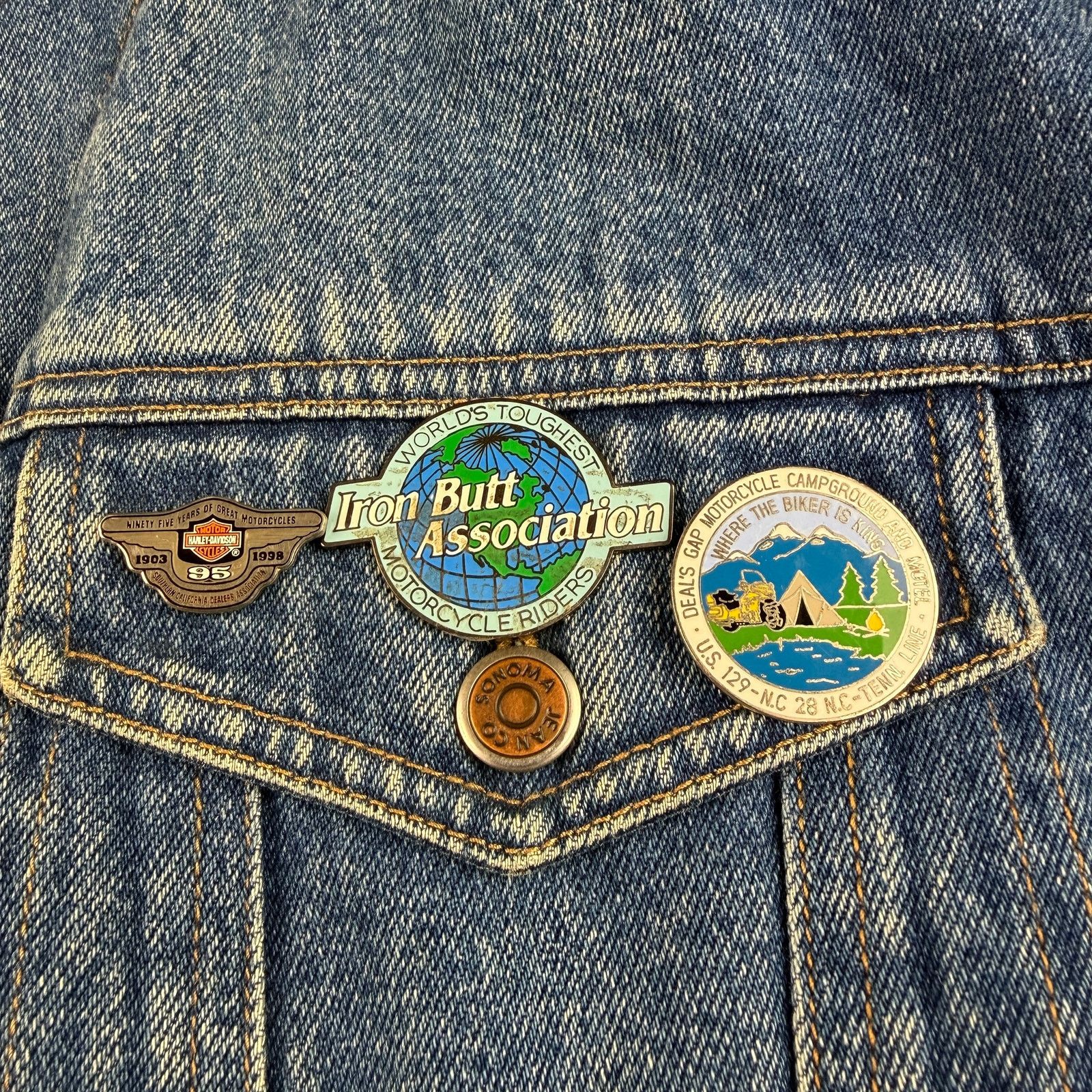 Sonoma Vintage Biker Jean Jacket Flannel Lined Patches & Pins Size US L / EU 52-54 / 3 - 4 Thumbnail