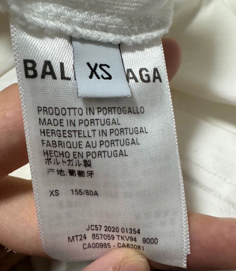 Balenciaga Balenciaga I love earth large fit short sleeves Size US XS / EU 42 / 0 - 5 Thumbnail