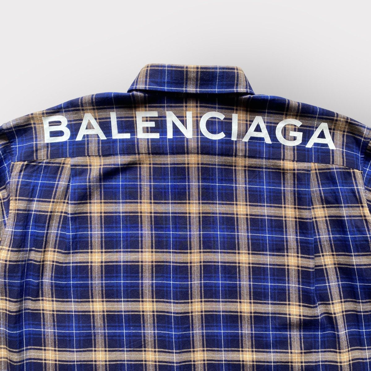 Balenciaga Balenciaga Logo Blue Plaid Oversize Shirt Size US M / EU 48-50 / 2 - 1 Thumbnail