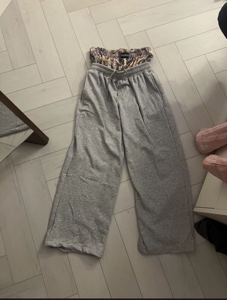Other Gret sweatpants with camo embroidered double waist Size US 34 / EU 50 - 1 Preview