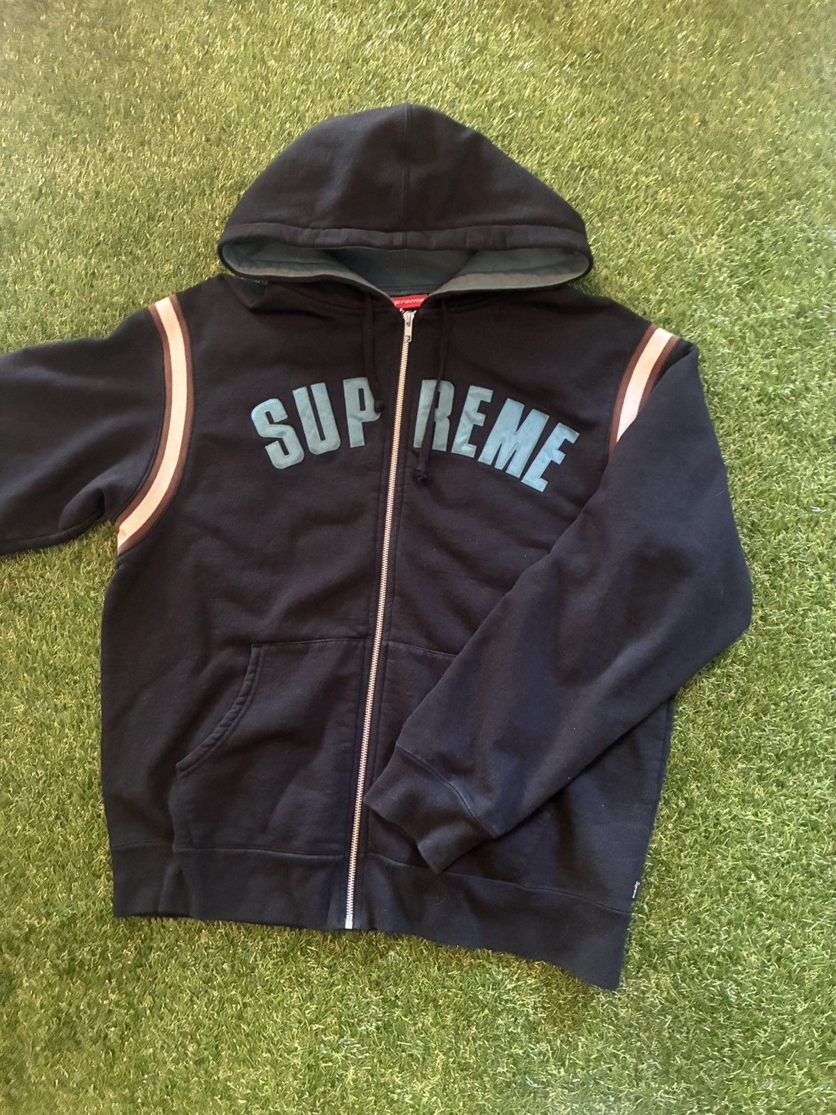 Supreme Supreme SALEM Zip Up Hooded Sweatshirt | Grailed