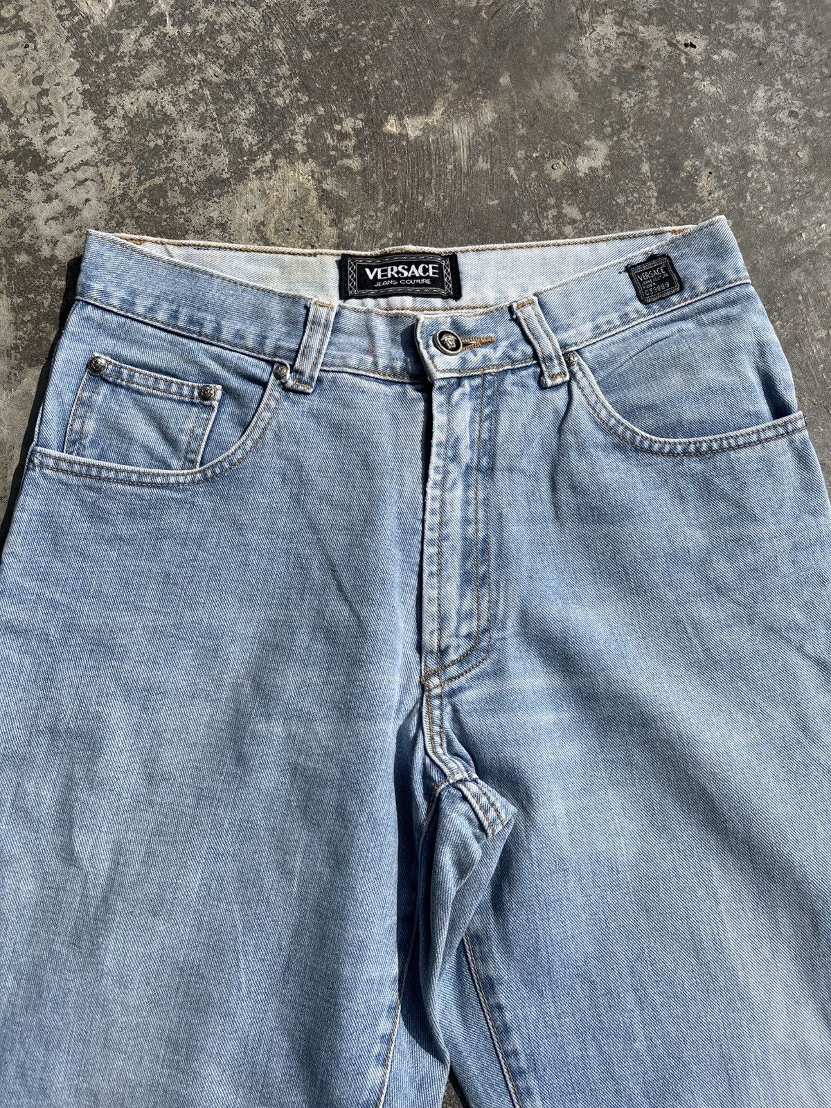 Versace × Versace Jeans Couture × Vintage Vintage Versace Jeans Couture Size US 30 / EU 46 - 4 Thumbnail