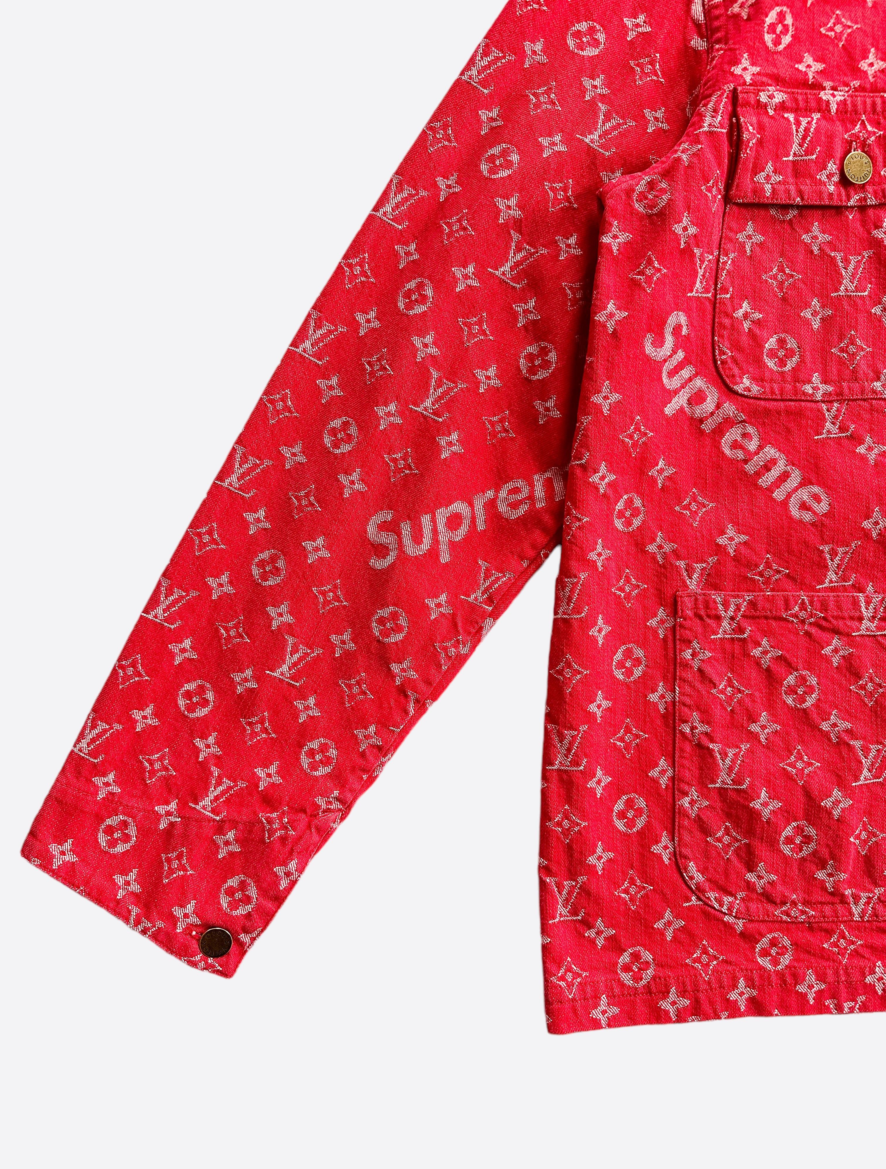 Louis Vuitton × Supreme Louis Vuitton Supreme Red Monogram Chore Jacket 1/1 Size US XL / EU 56 / 4 - 4 Thumbnail