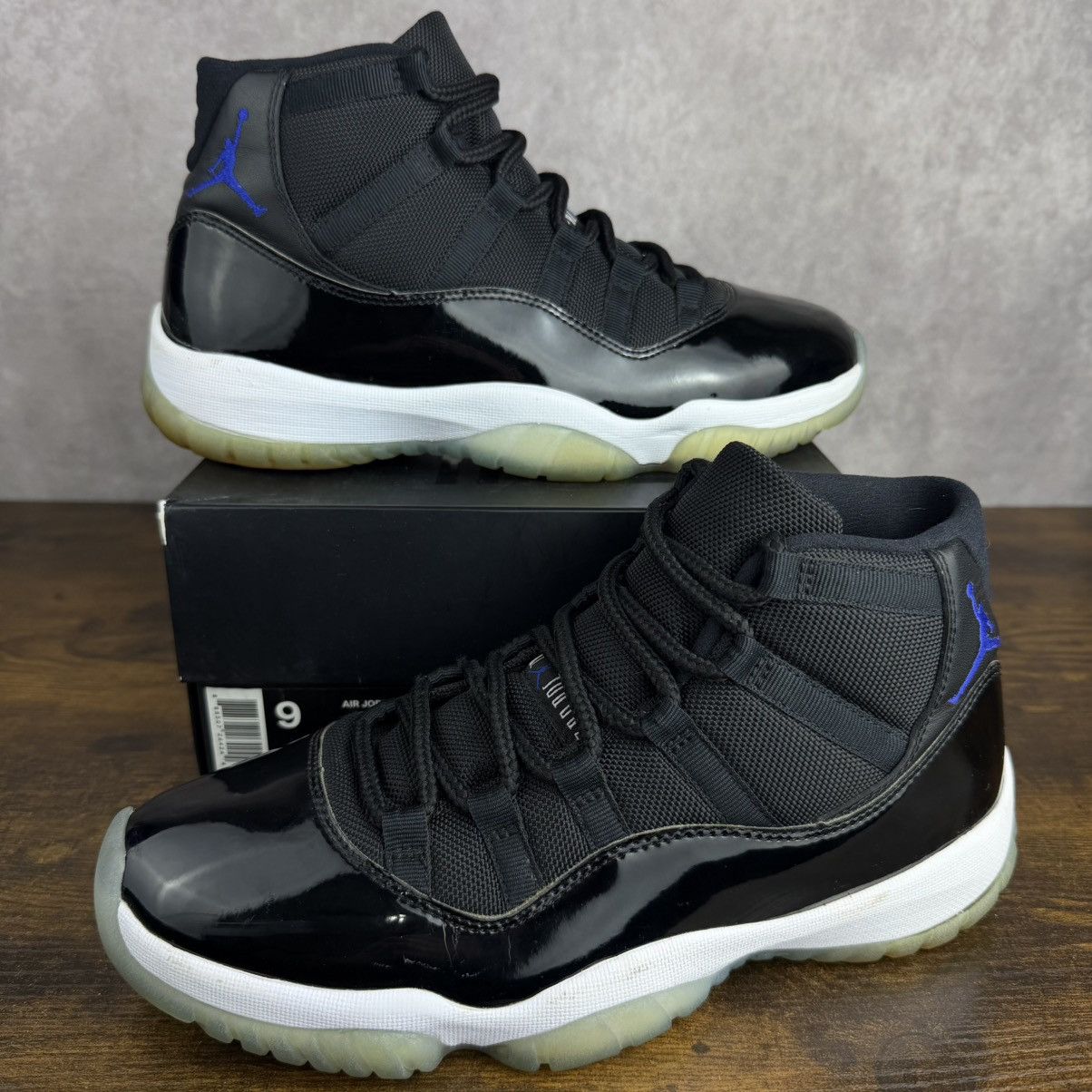 Jordan Brand Air Jordan 11 Retro High Space Jam 2016 Size 9 378037-003 OG Size US 9 / EU 42 - 2 Thumbnail