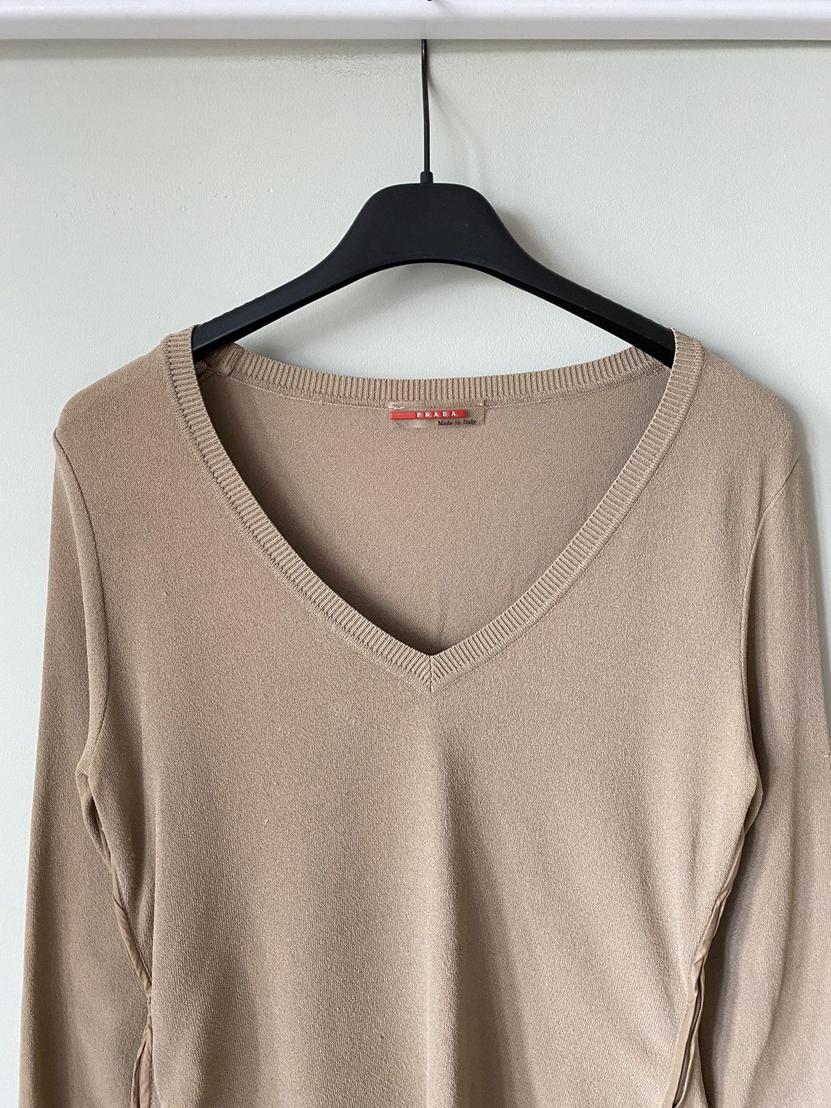 Prada Prada Milano v-neck double zip vintage jumper sweater Size M / US 6-8 / IT 42-44 - 3 Thumbnail
