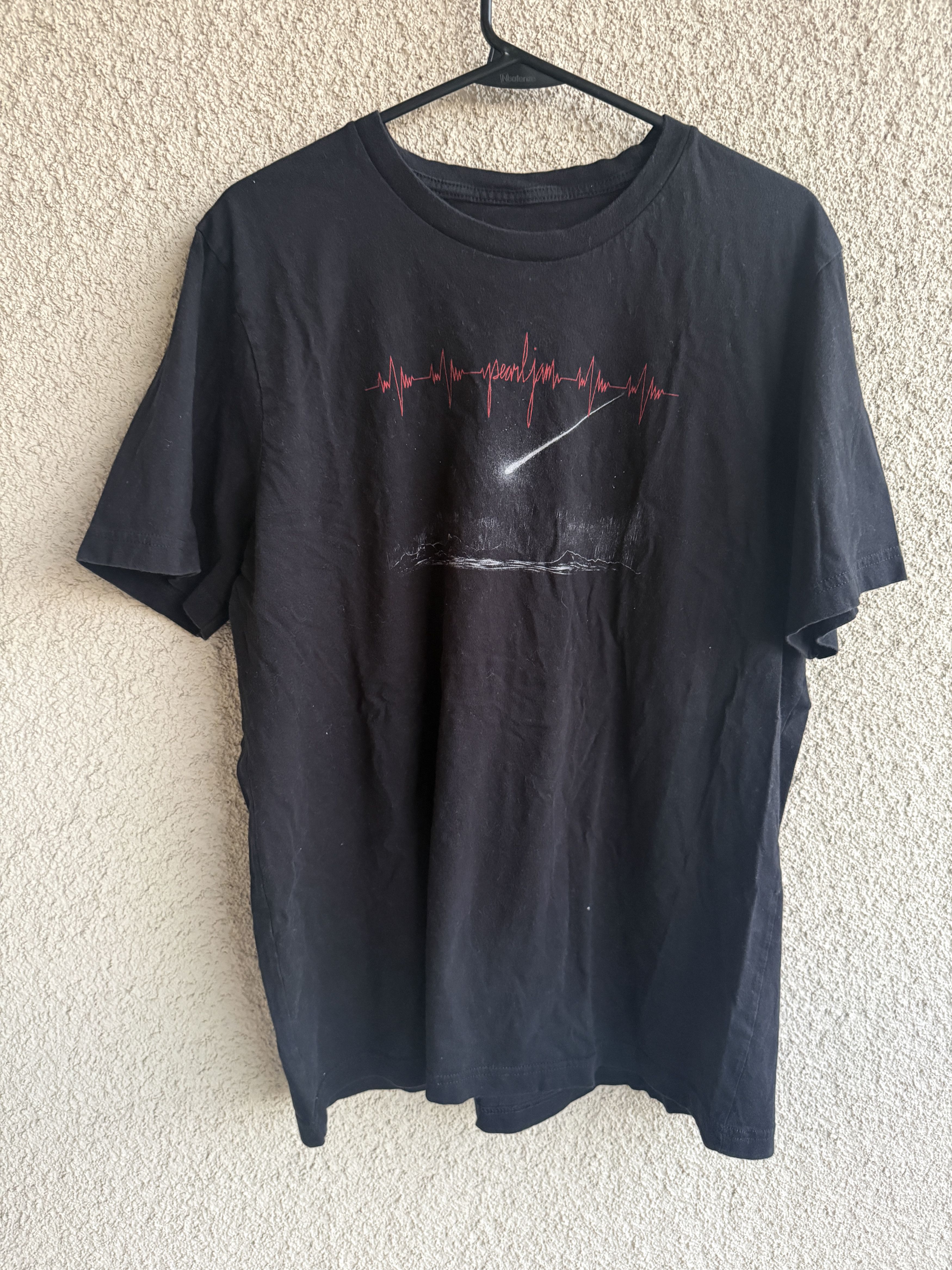 Other 2022 Pearl Jam “Twenty Twenty-Two Tour” Tee — Clean Size US L / EU 52-54 / 3 - 1 Thumbnail