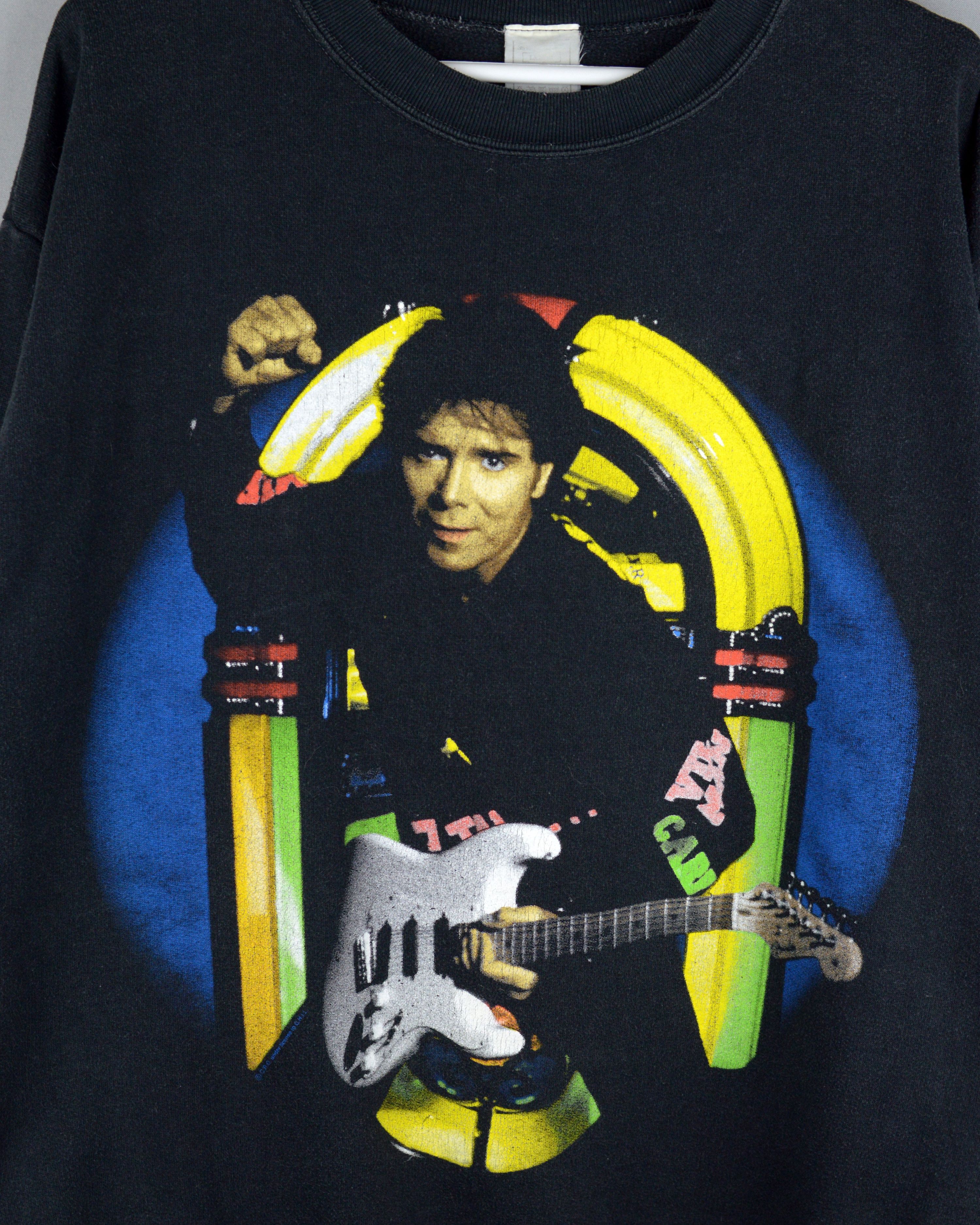 Vintage Vintage Cliff Richard The Hit List 1994 tour sweatshirt Size US L / EU 52-54 / 3 - 3 Thumbnail