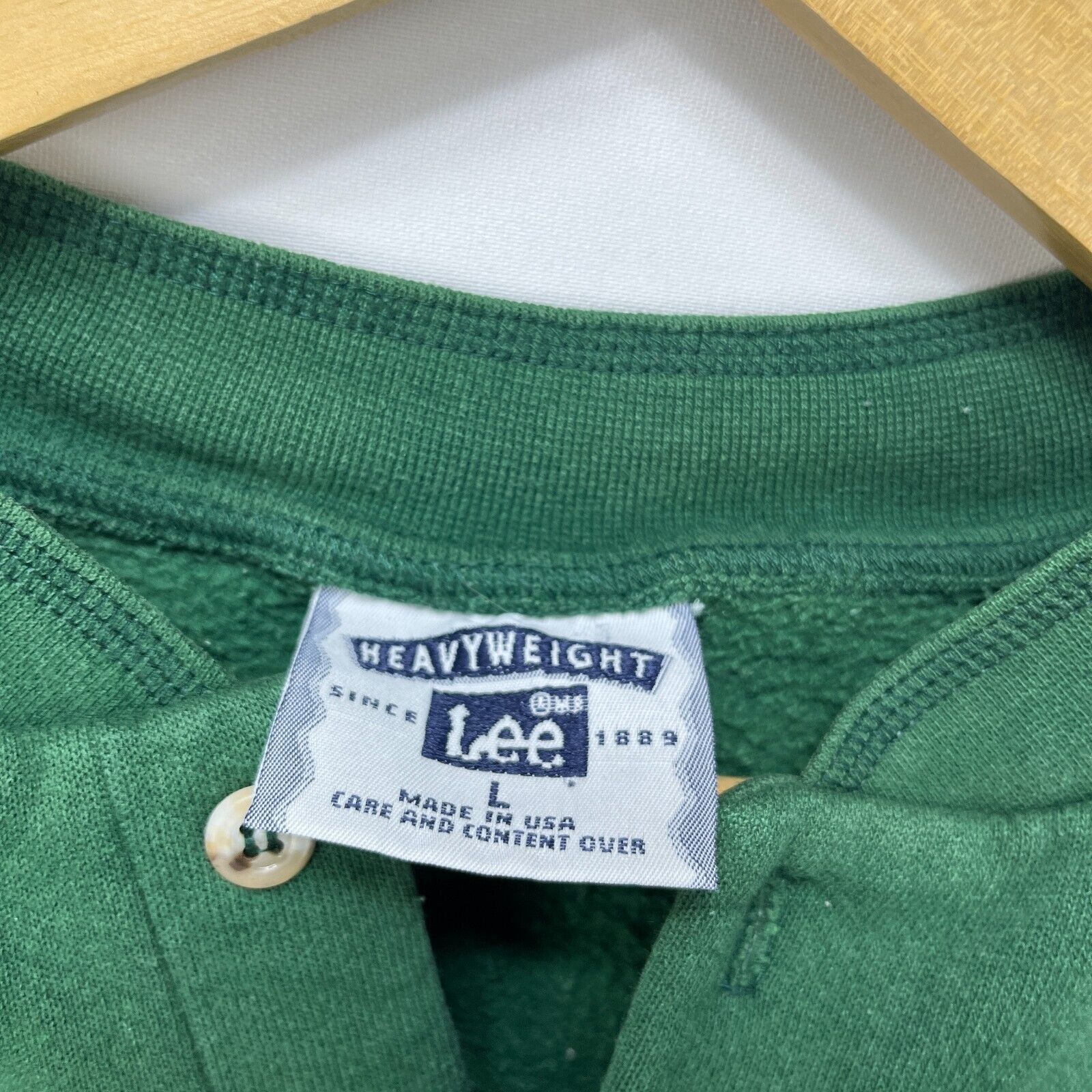 Lee × Vintage Vintage 90s Sun Faded Blank Forest Green USA Large Lee Size US L / EU 52-54 / 3 - 4 Thumbnail