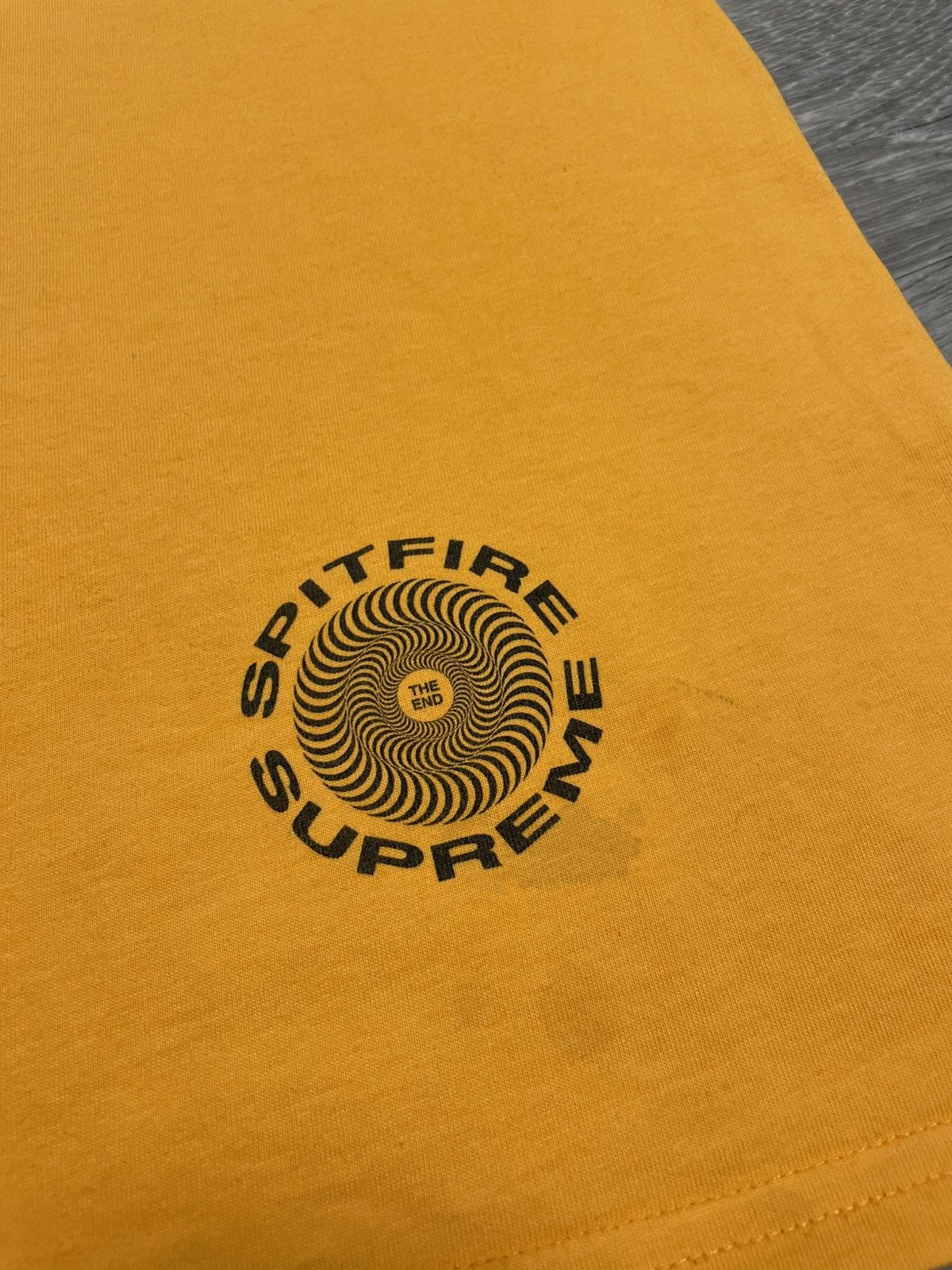 Spitfire × Supreme Supreme x Spitfire Fire Cat T-Shirt Size US M / EU 48-50 / 2 - 11 Thumbnail