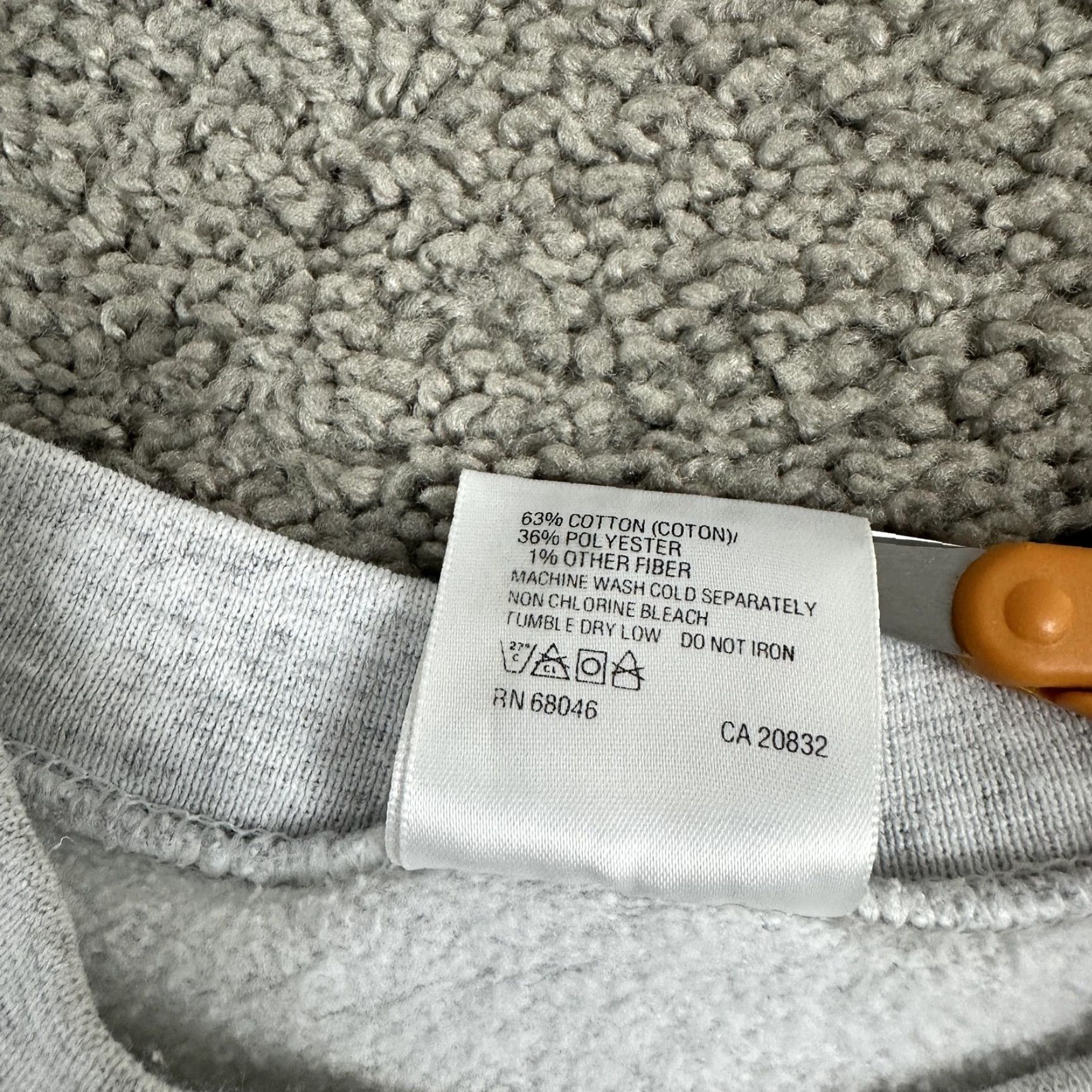 Tultex Tultex Wolfeboro Sweatshirt Mens Large Gray Pullover Embroidered Crest Crewneck Size US L / EU 52-54 / 3 - 6 Thumbnail