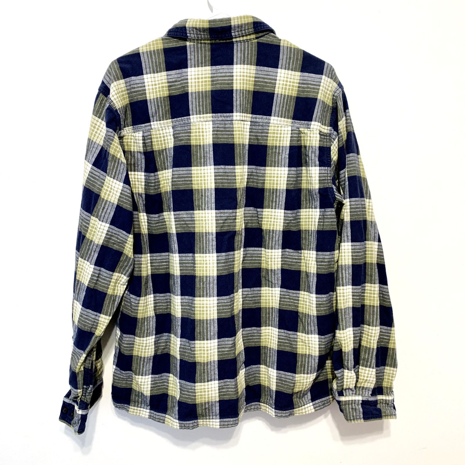 Eastern Mountain Sports EASTERN MOUNTAIN SPORTS Long Sleeved Plaid Button Up Shirt Size US L / EU 52-54 / 3 - 4 Thumbnail
