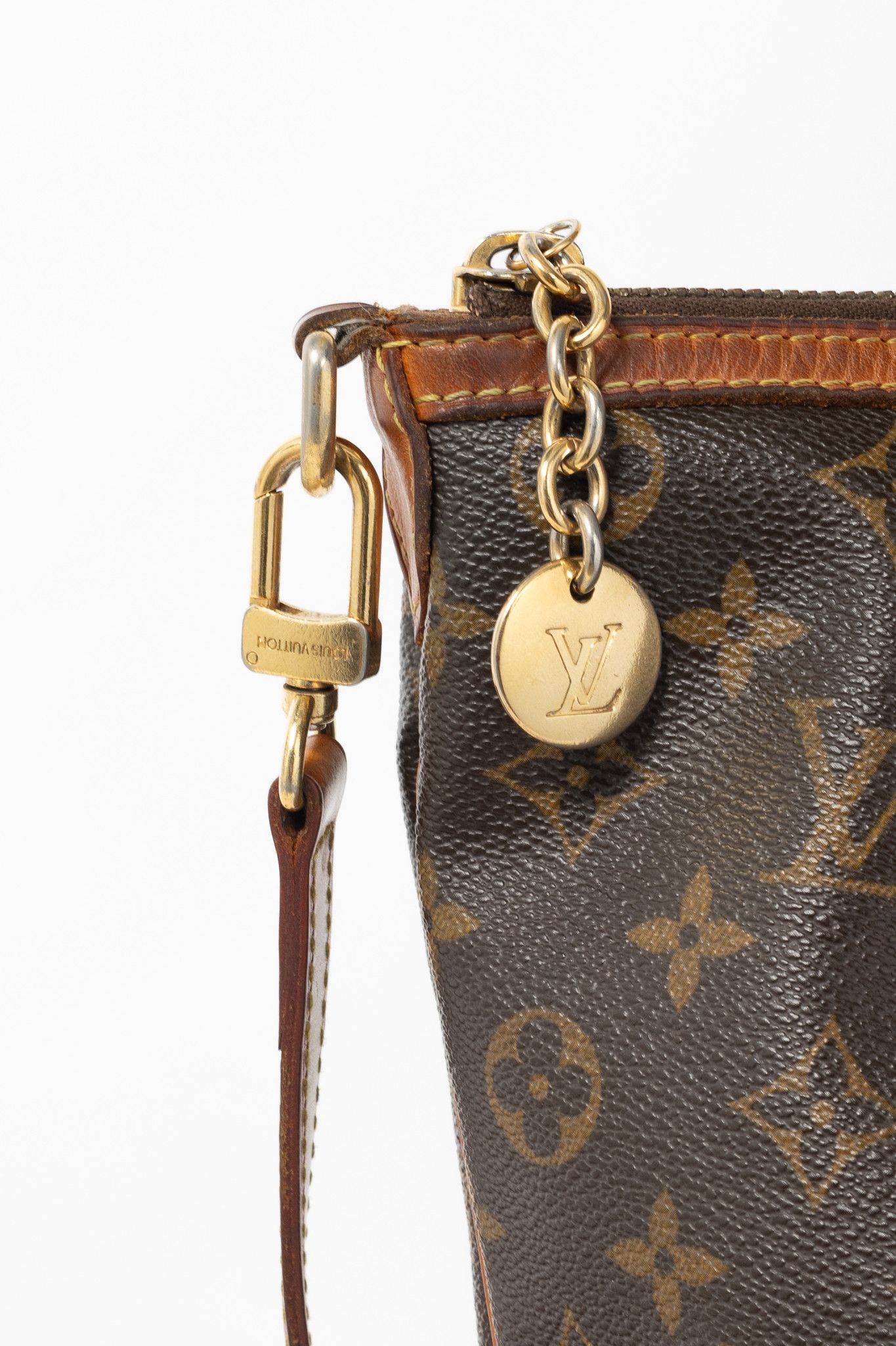 Louis Vuitton Louis Vuitton Palermo PM Monogram Canvas Tote Size ONE SIZE - 10 Thumbnail