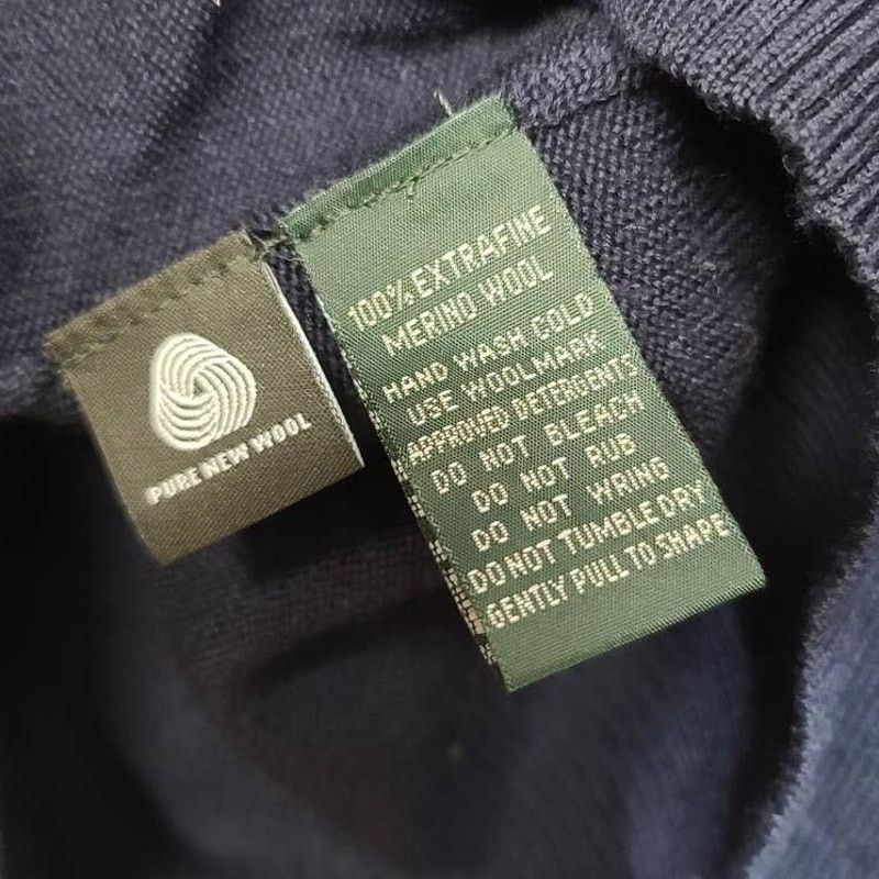 Rodd & Gunn Rodd & Gunn V Neck Merino Wool Long Sleeve Sweater XL Size US XL / EU 56 / 4 - 4 Thumbnail