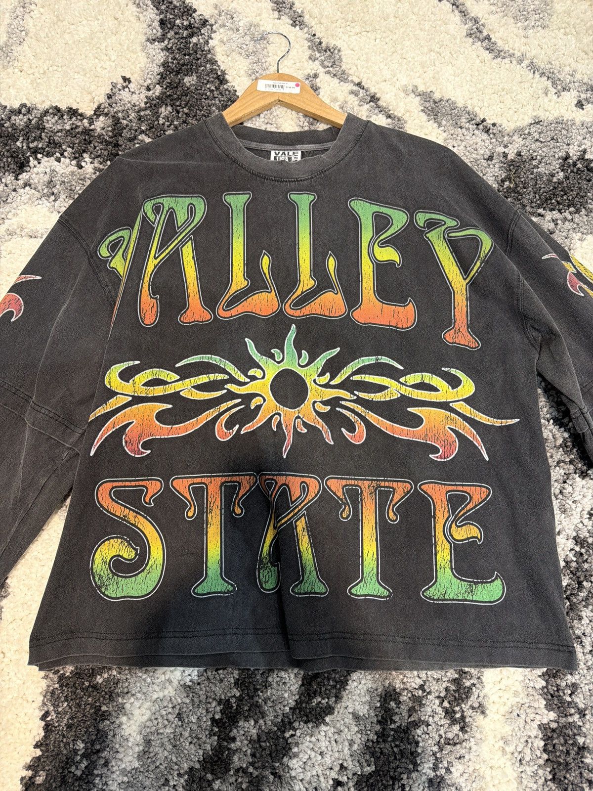 Vale Vale USA Tribal Long Sleeve Size-XL brand new Quick ship Size US XL / EU 56 / 4 - 2 Thumbnail