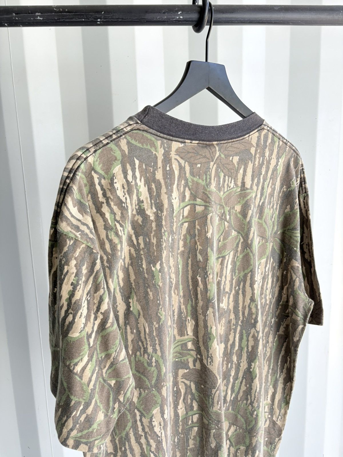 Vintage Thrashed Camo Shirt Sun Faded Distressed Size US XXL / EU 58 / 5 - 6 Thumbnail