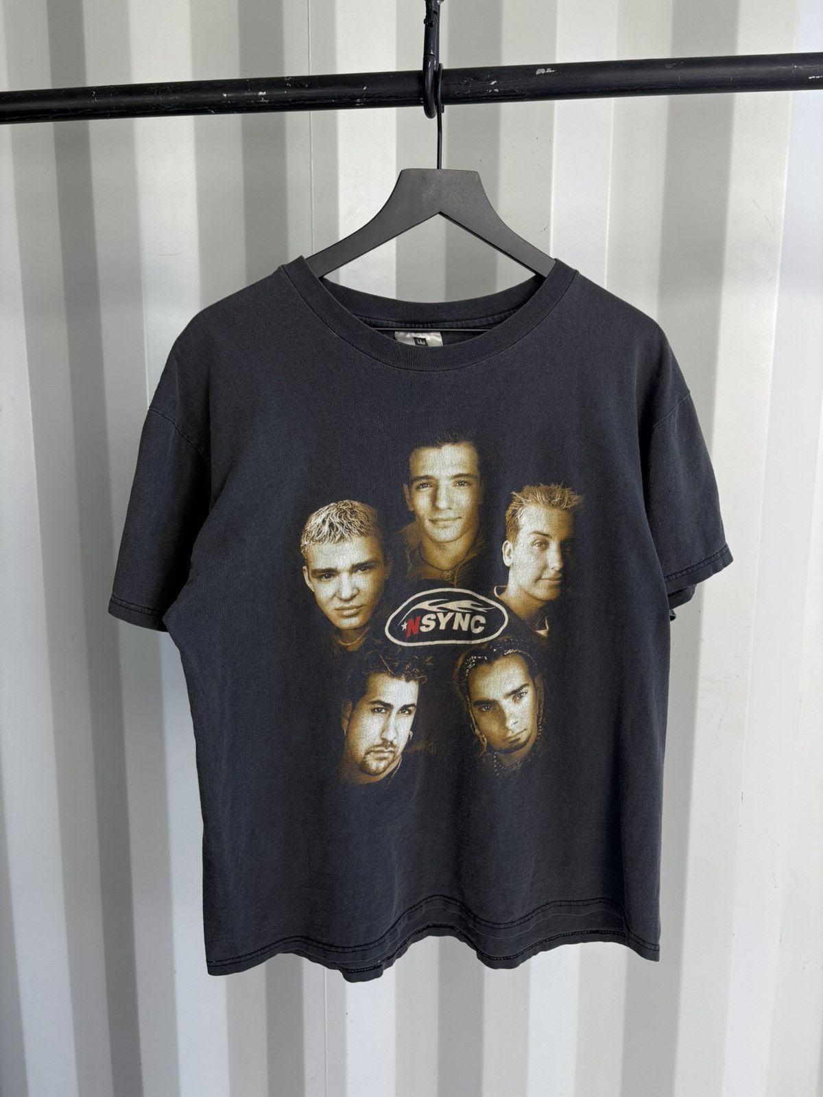 Band Tees Nsync Thrashed Faded Distressed Shirt ERD Grunge WCC Size US L / EU 52-54 / 3 - 2 Thumbnail