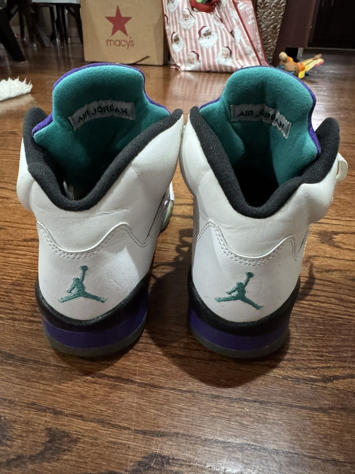 Jordan Brand Jordan 5 “Grape” Size US 7 / EU 40 - 3 Thumbnail