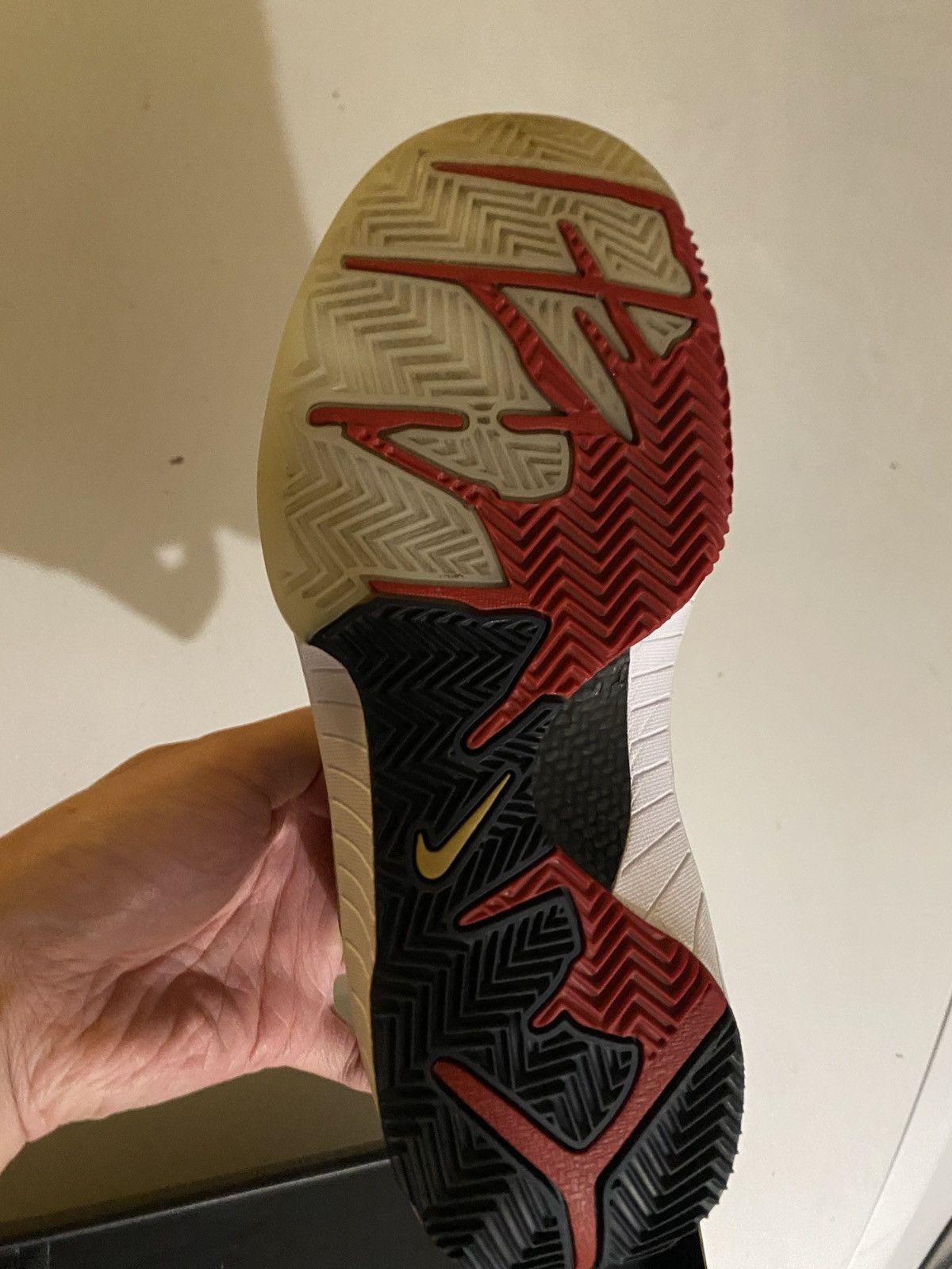 Nike Kobe 4 Protro Gold Medal Size US 6.5 / EU 39-40 - 3 Thumbnail