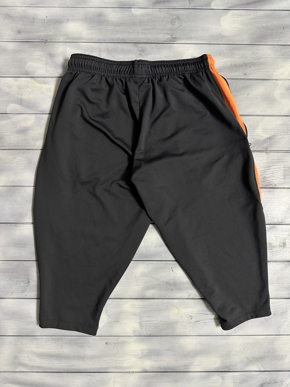 Nike Nike Cycling Shorts Size S Black Orange Size US 30 / EU 46 - 7 Thumbnail