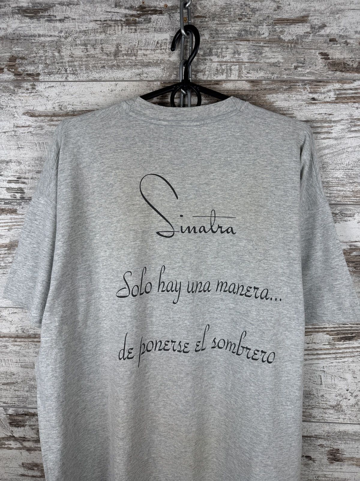 Vintage Mens Vintage Frank Sinatra T-shirt 1998 tee Francis Albert Size US L / EU 52-54 / 3 - 14 Thumbnail