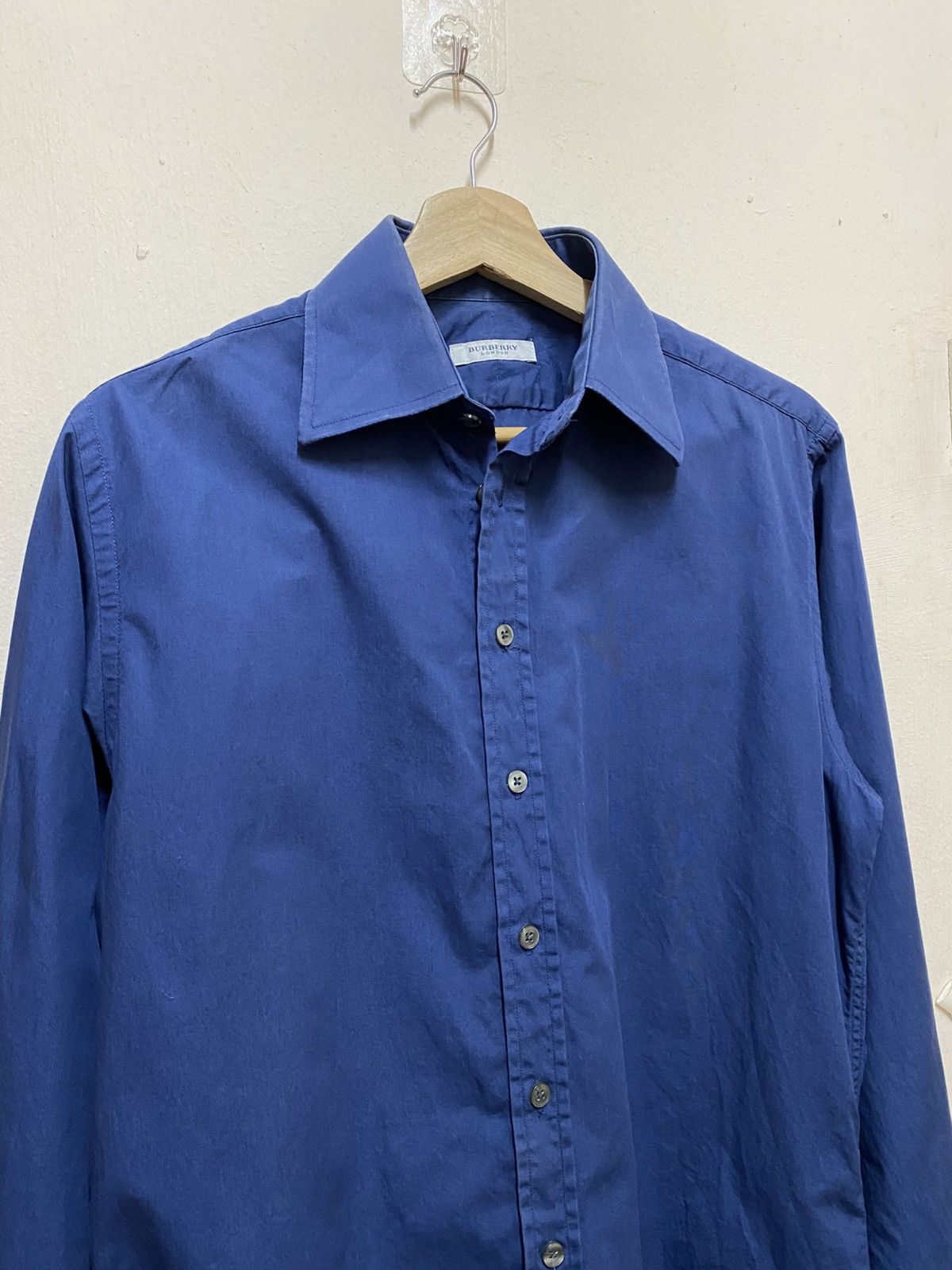 Burberry Plain Burberry London Button Up Shirt Size US M / EU 48-50 / 2 - 4 Thumbnail