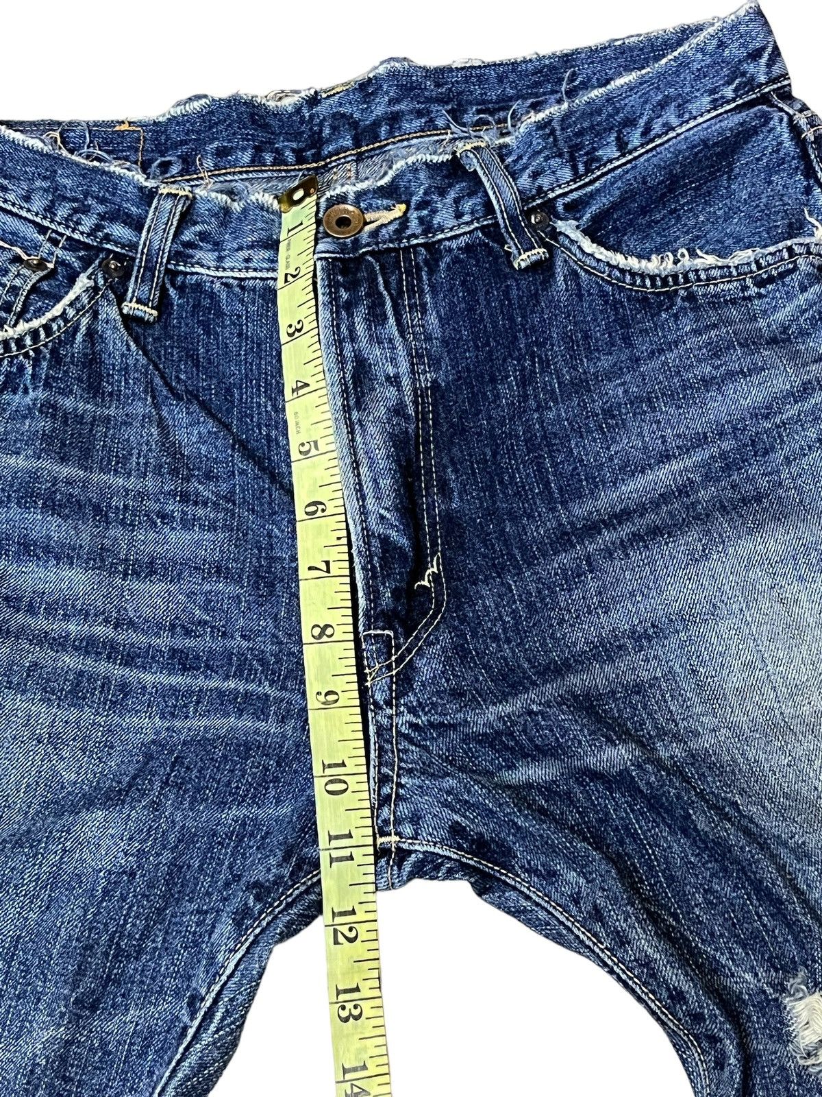 Edwin SICK🔥VINTAGE EDWIN 505s DISTRESSED SELVEDGE 3 QUARTER JEANS Size US 32 / EU 48 - 14 Thumbnail