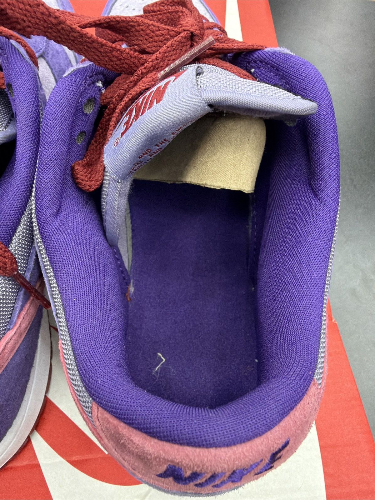 Nike Size 10 - Nike Dunk Retro Vol. 1 SP 2020 Low Plum Used Worn Size US 10 / EU 43 - 15 Thumbnail