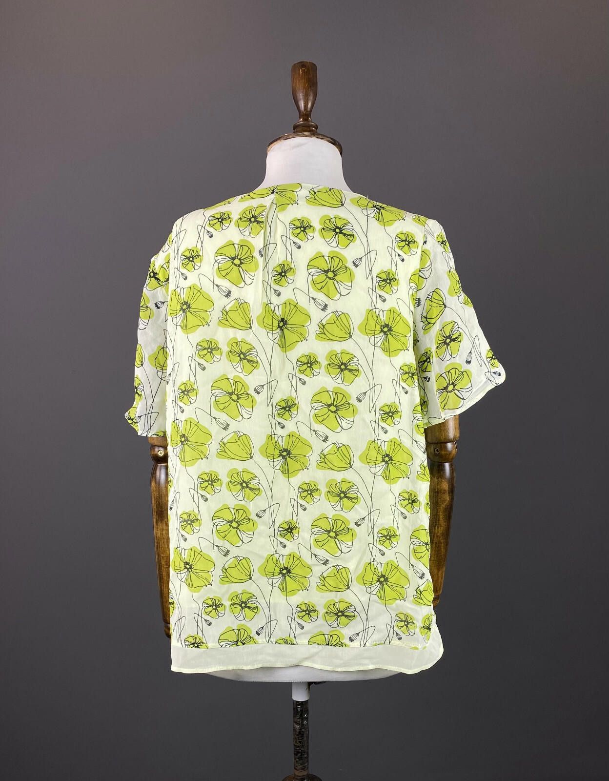 Designer Deerberg ny Oska White Green Floral Blouse Top Shirt Size 46 Size M / US 6-8 / IT 42-44 - 4 Thumbnail