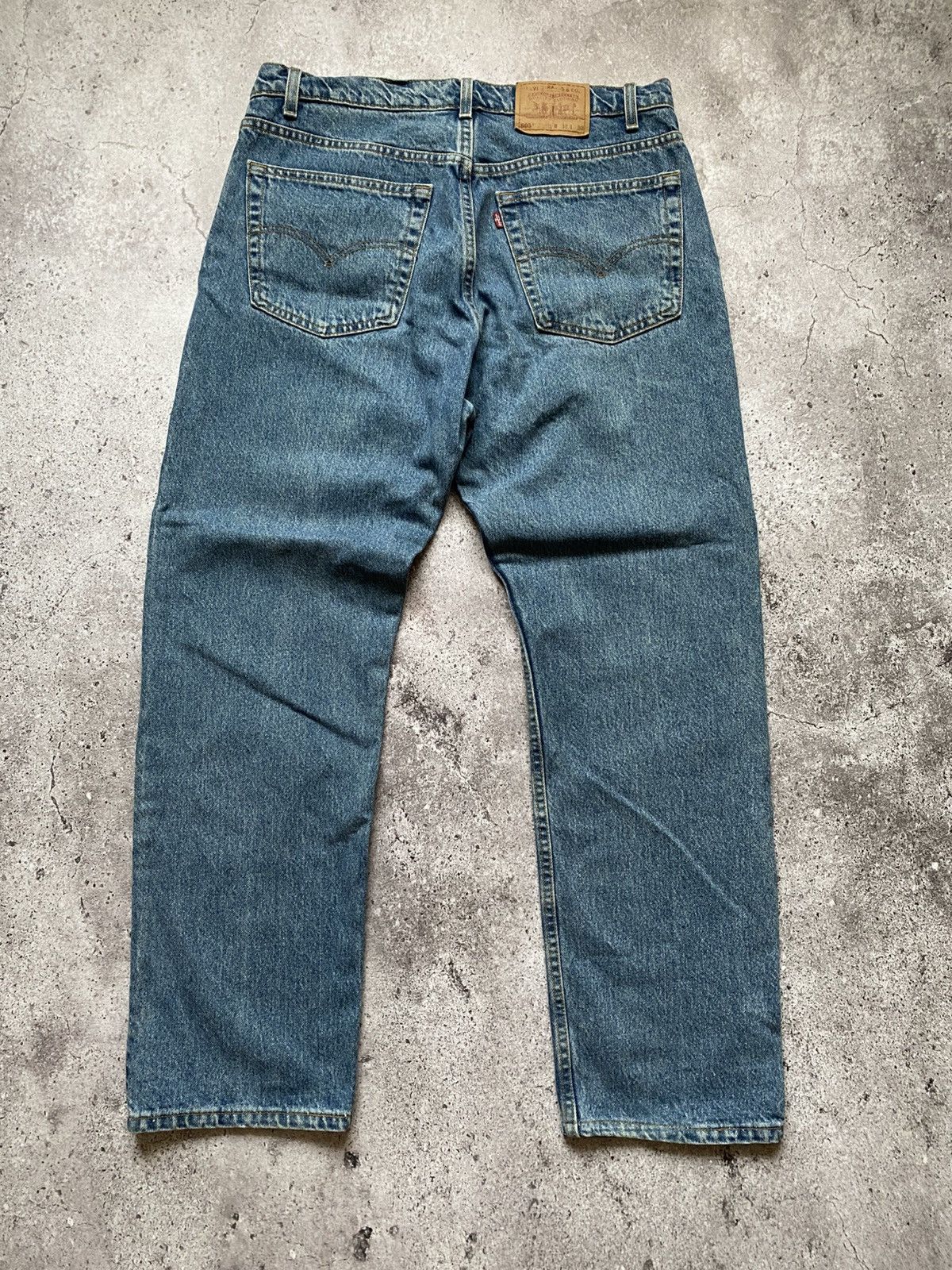 Levi's × Vintage Vintage Levi’s Made in USA 505 Denim Washed Jeans Size 38 Size US 38 / EU 54 - 3 Thumbnail