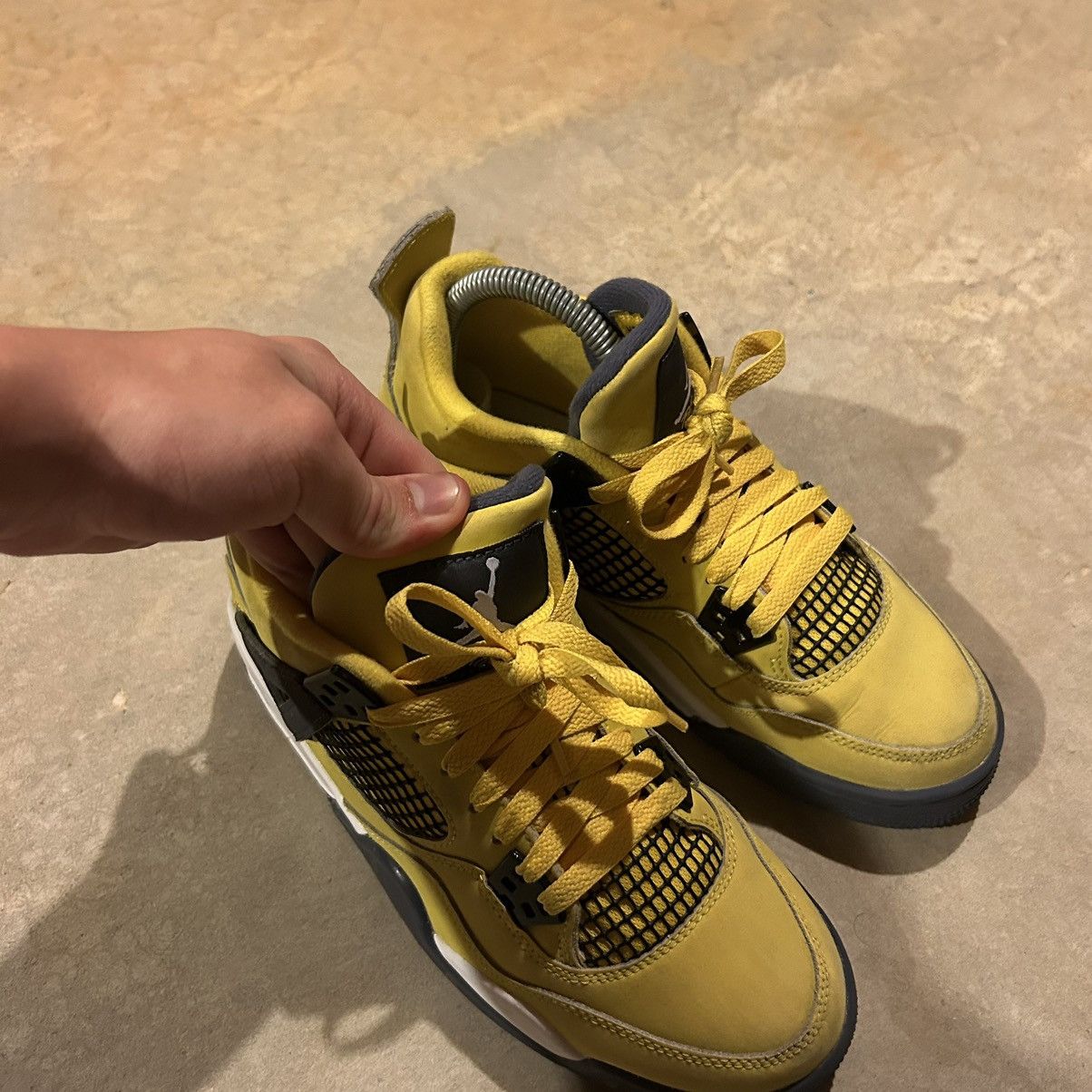 Jordan Brand Air Jordan 4 Retro Lightning 2021 US 6 Size US 6 / EU 39 - 8 Thumbnail