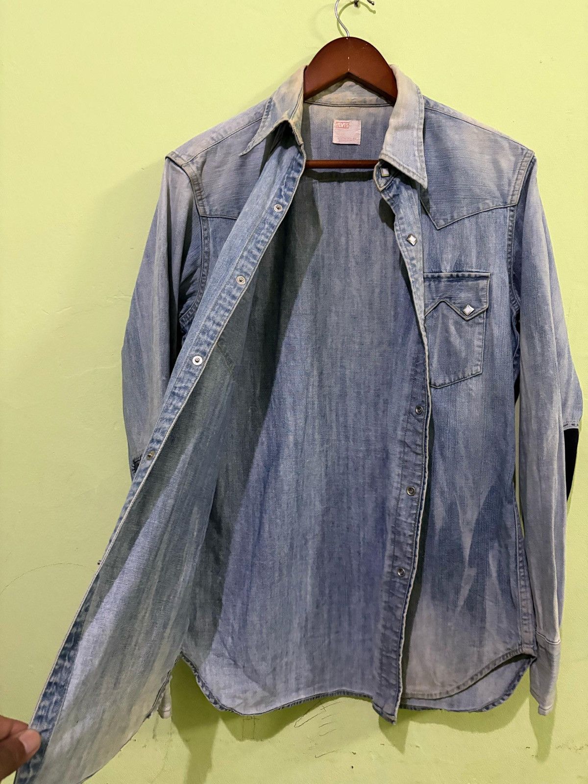 Levi's Vintage Clothing Vintage Levi's Western Shirt Button up Double Pocket Design Size US M / EU 48-50 / 2 - 5 Thumbnail