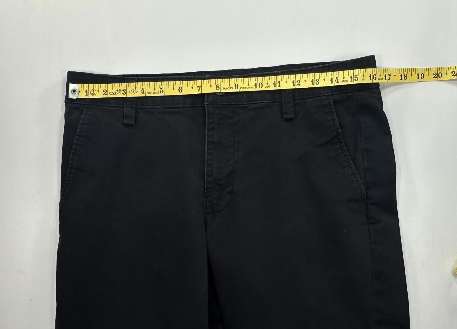 Chaps Chaps Straight Fit Flat Front Chinos Black Mens 32/34 Size US 32 / EU 48 - 3 Thumbnail