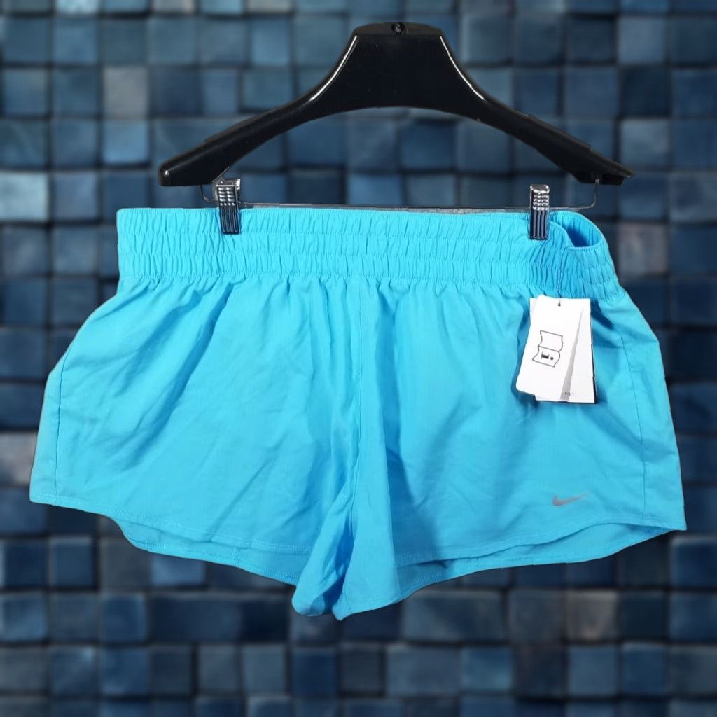 Nike Nike Women's Dri-FIT Mid-Rise Shorts 3in Activewear XL Blue Size 40" / US 18 - 1 Thumbnail