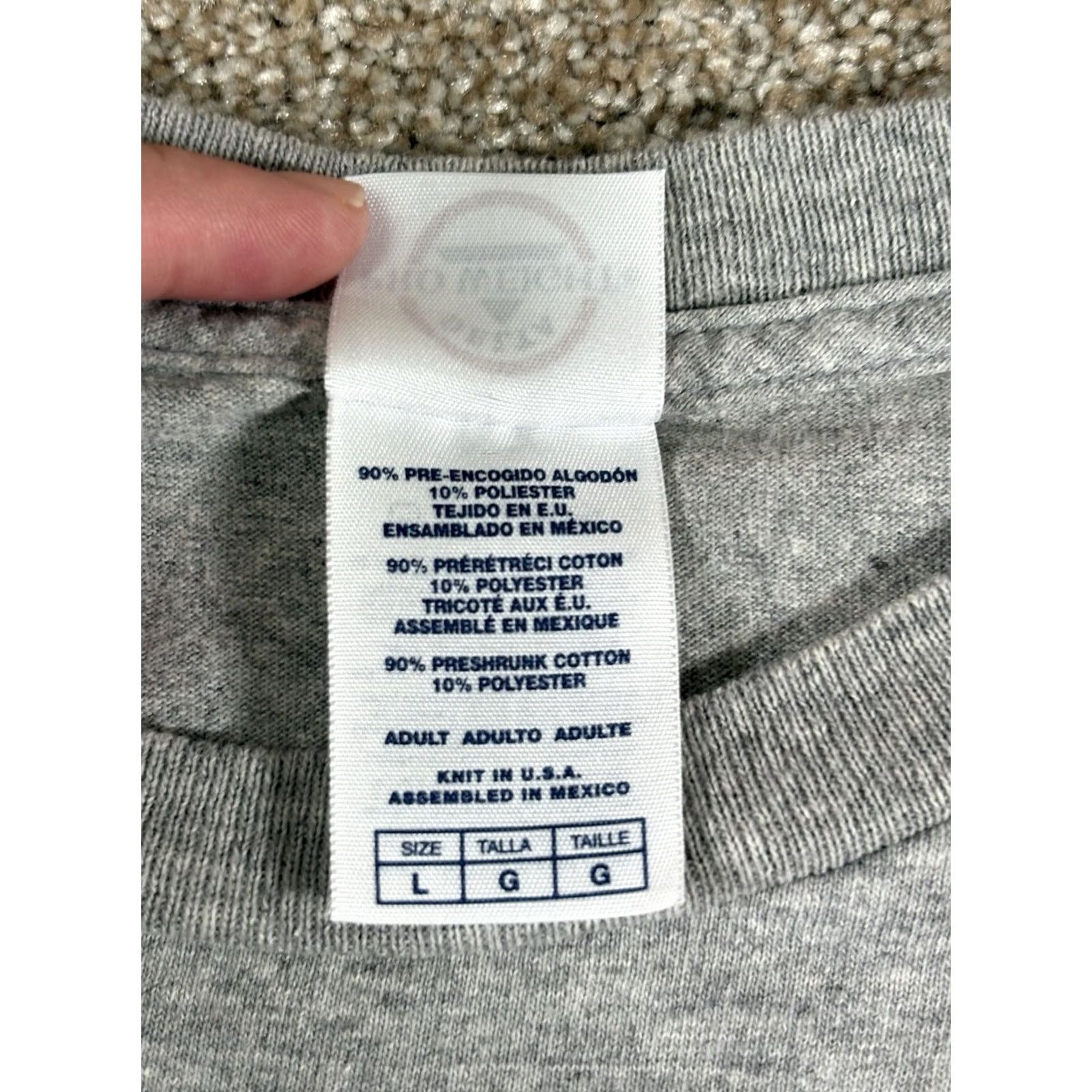 Delta VINTAGE A Christmas Story Shirt Unisex Adults L Gray Crew Neck Short Sleeve Cotton I Cant Put My Arms Down Holiday Funny Mens Womens Girls Boys Size US L / EU 52-54 / 3 - 4 Thumbnail